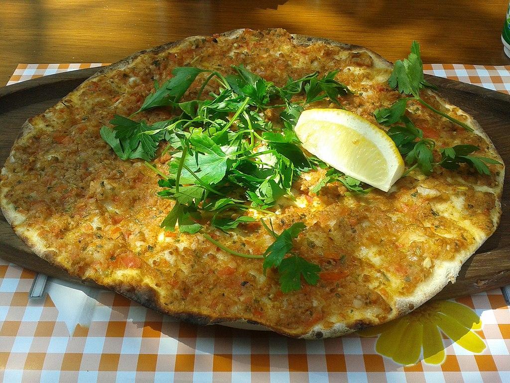 1024x768 Lahmacun and