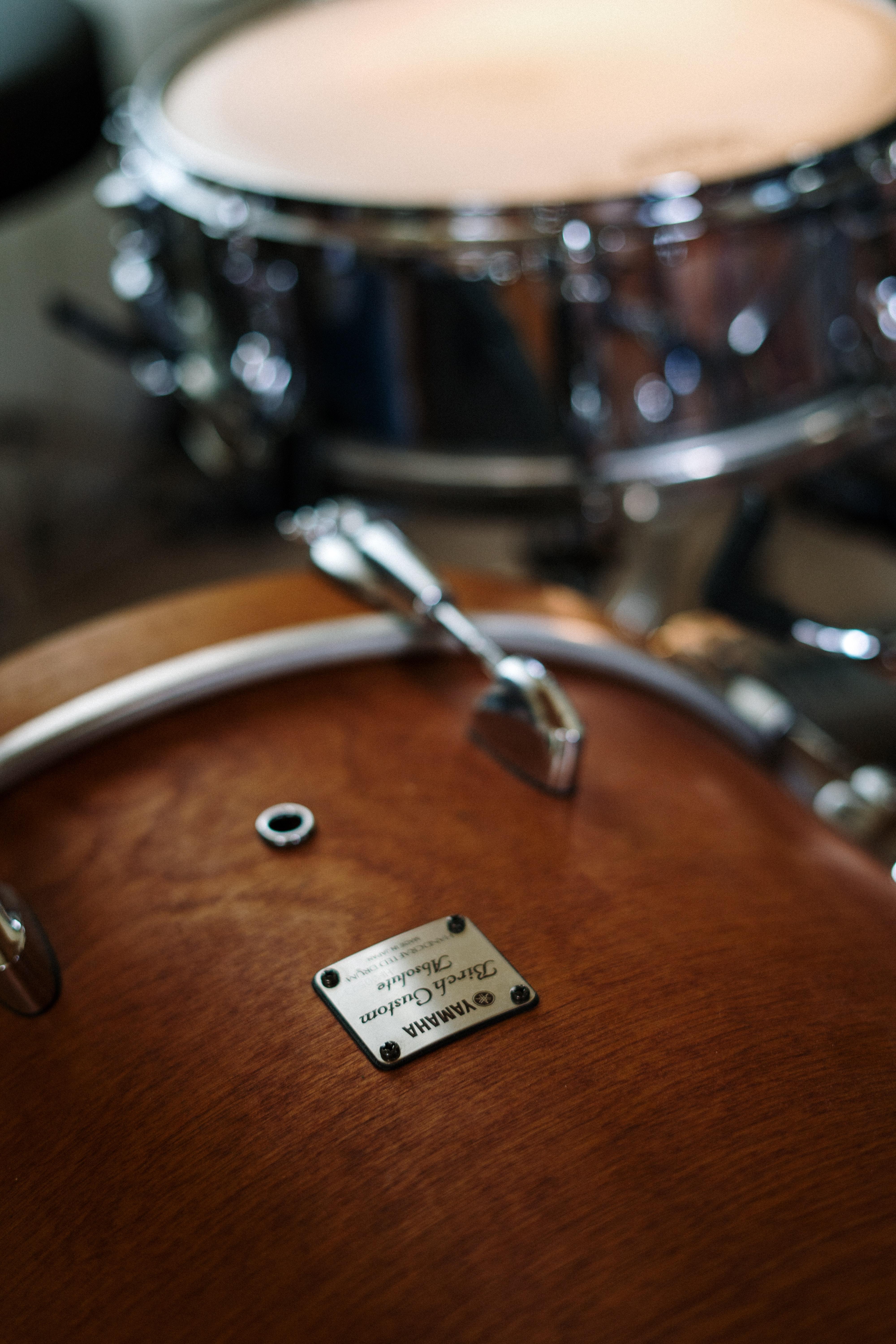 4000x6000 Silver and Black Drum Set · Free