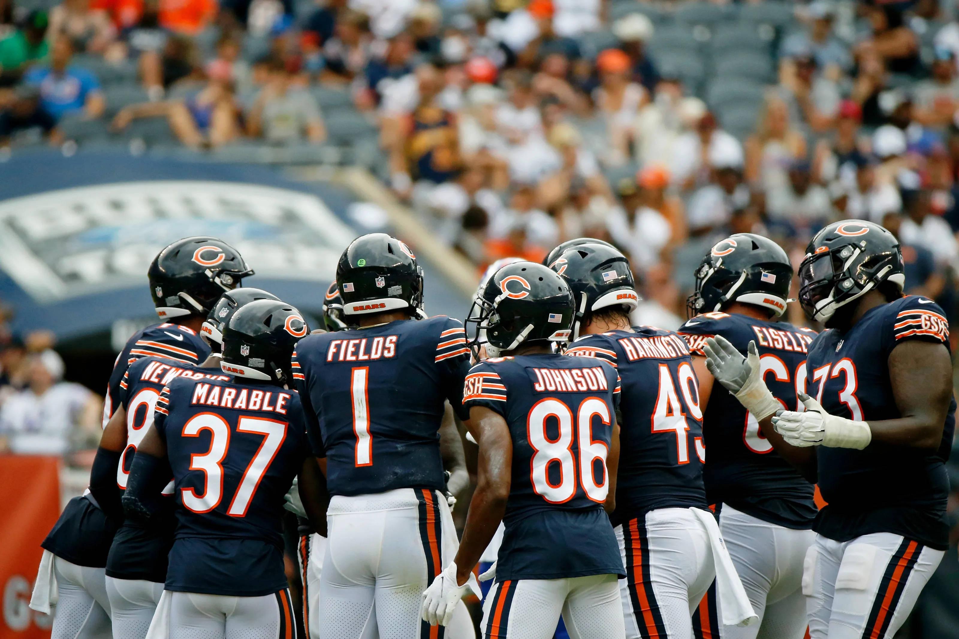 3200x2133 Download Football Players HD Chicago Bears Wallpaper