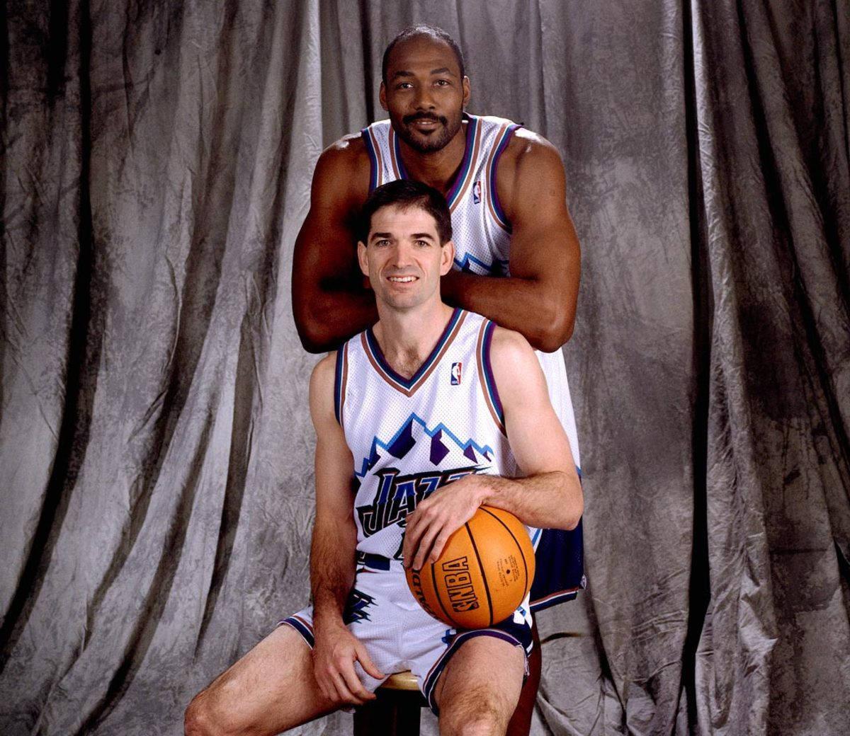1200x1040 Download John Stockton And Karl Malone Taking A Picture Wallpaper