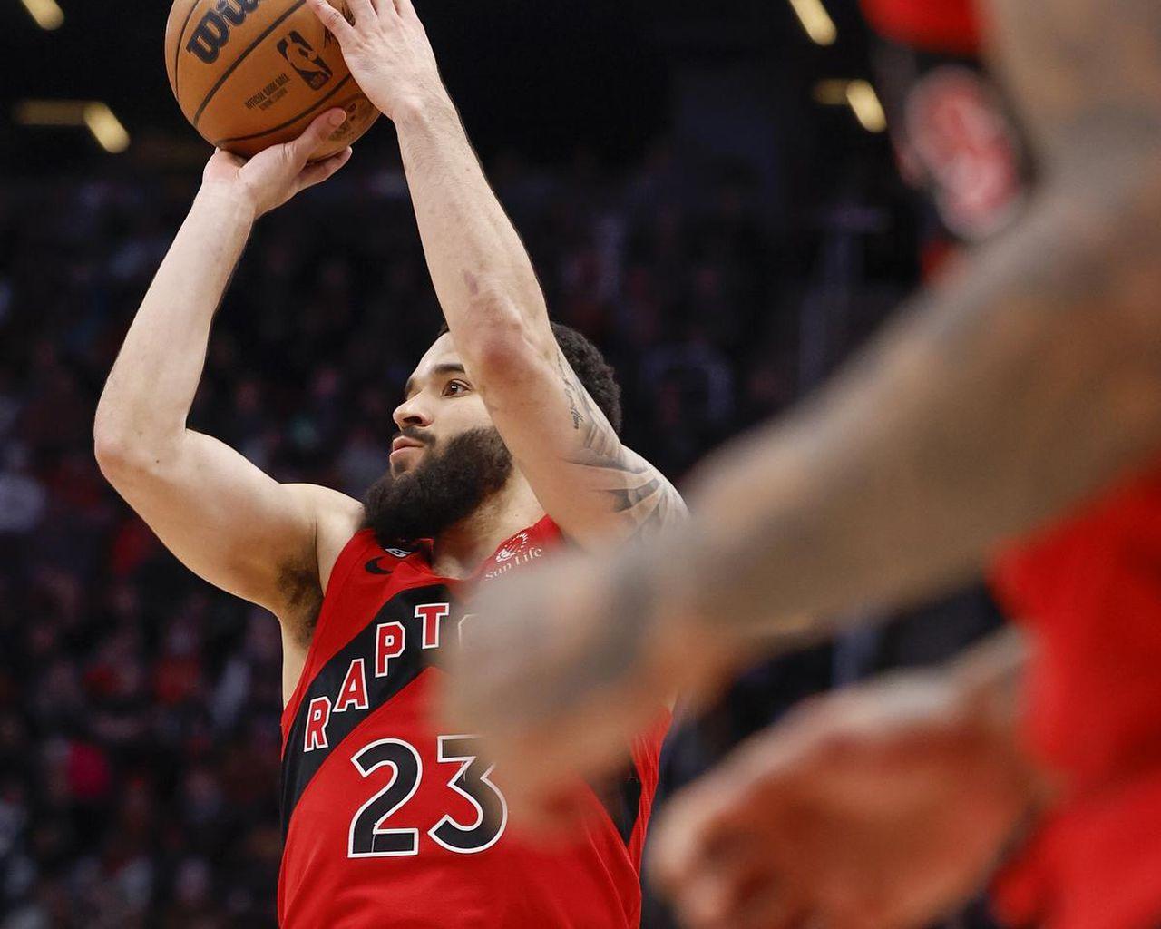 1280x1024 Raptors keep their guard up in home win over Trail Blazers