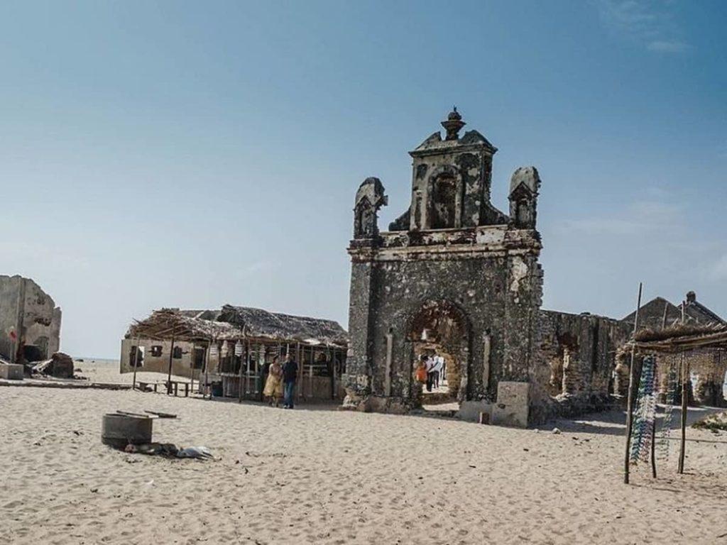 1024x768 Ghost Town- an abandoned village