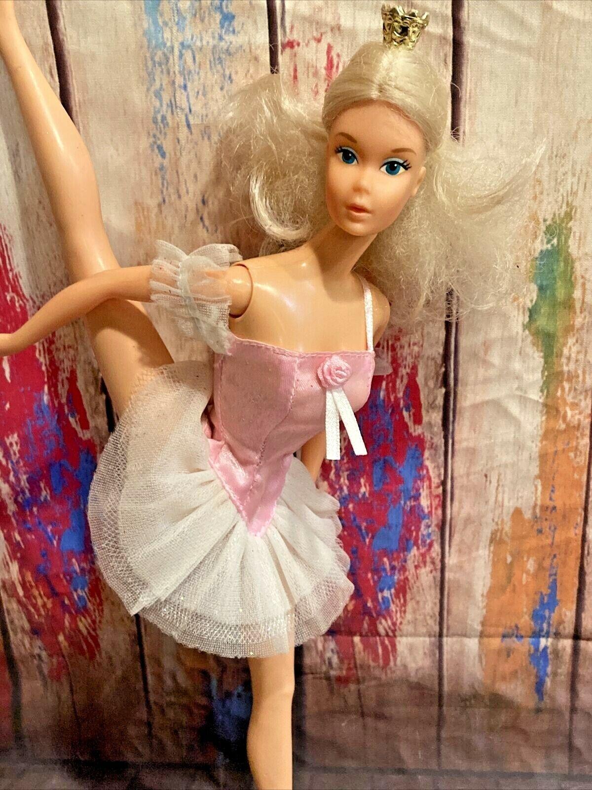 1200x1600 VINTAGE Ballerina Barbie Doll 1975 Mattel w Tutu & Original Crown