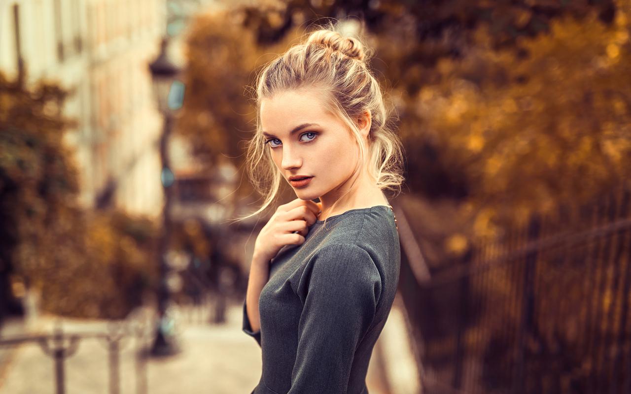 1280x800 Blonde Girl Looking Back 4k 720P HD 4k Wallpaper, Image, Background, Photo and Picture