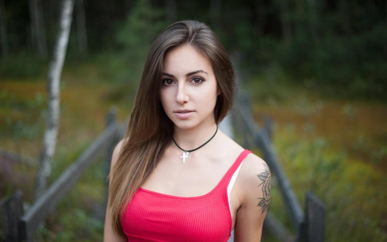 1280x800 Beautiful Girl In Depth Of Field 720P HD 4k Wallpaper, Image, Background, Photo and Picture