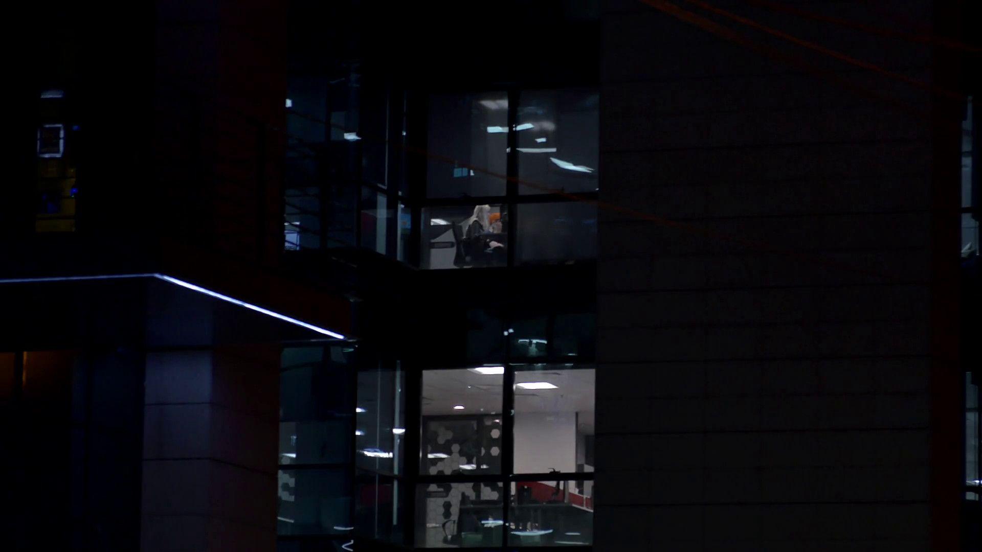 1920x1080 Empty Office Wallpaper