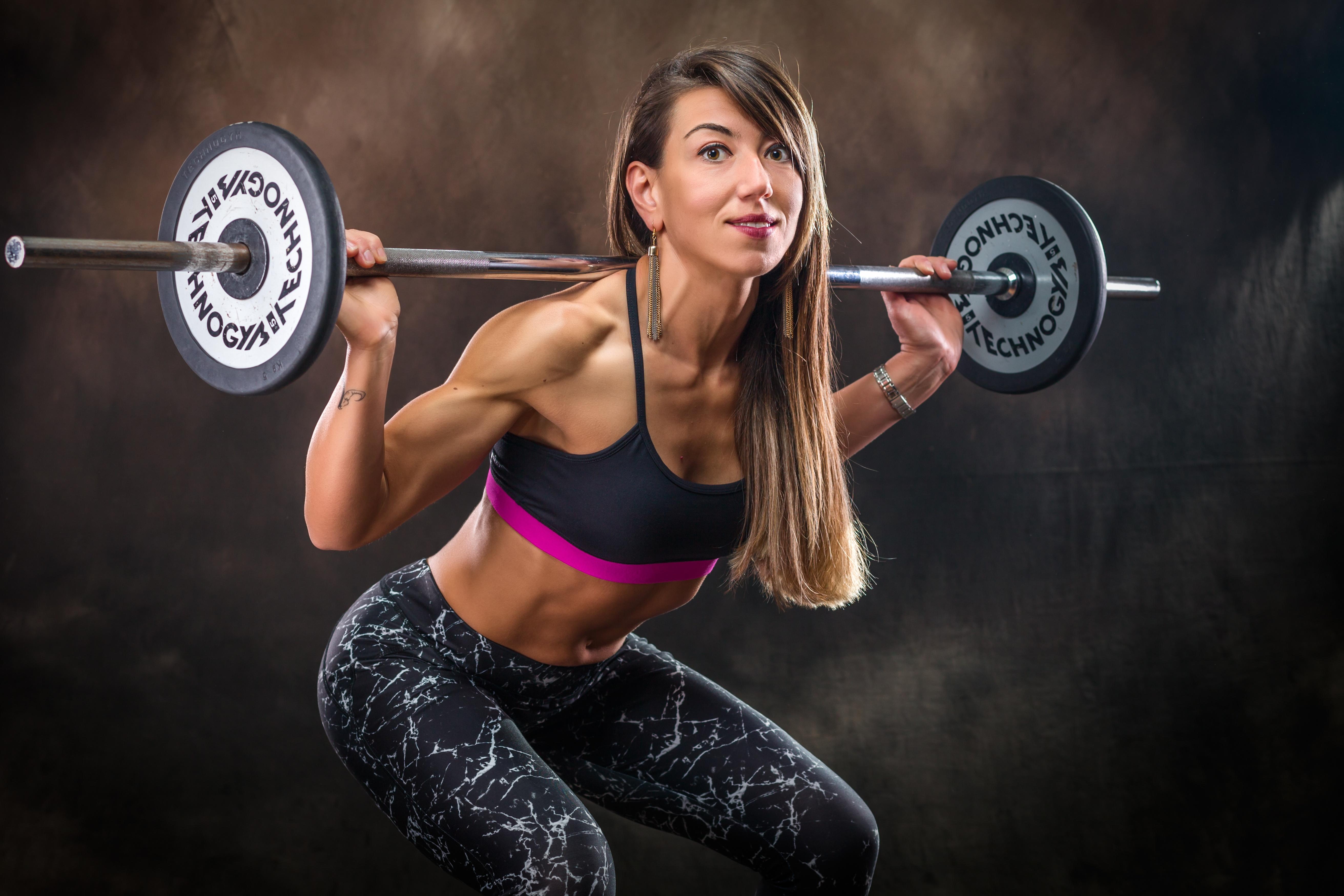 5246x3497 4K Weightlifting Wallpaper and Background Image