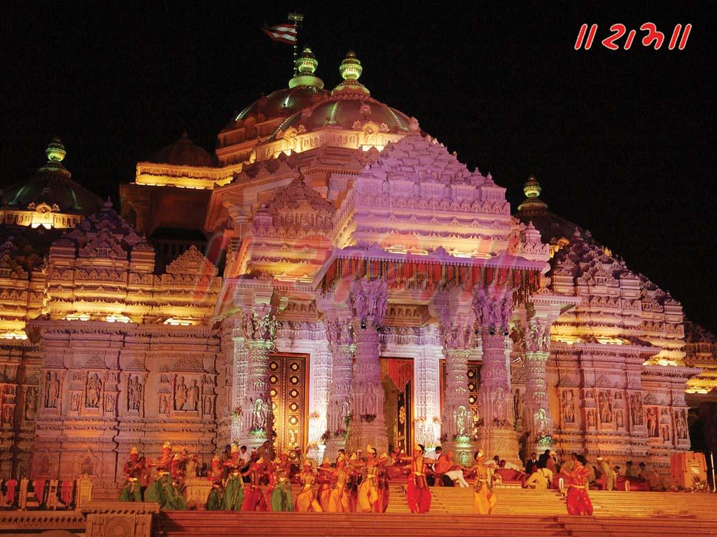 1024x768 Akshardham at night. Temple Image and Wallpaper