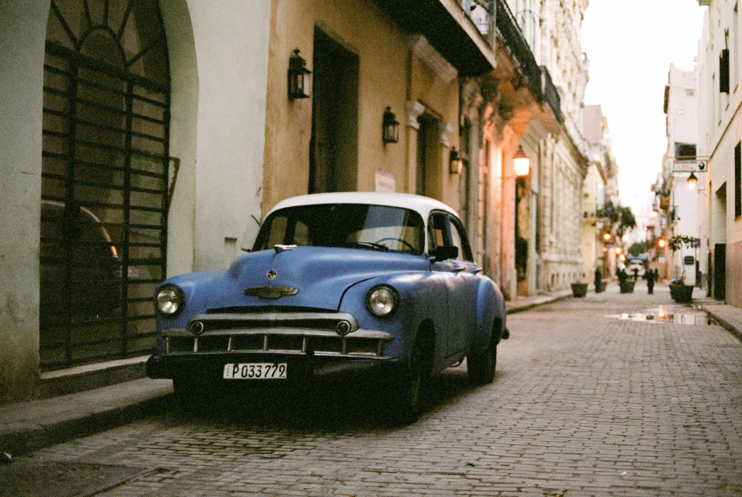 1500x1005 Walking The Streets Of Havana, Cuba With The 35mm Film Canon AE 1 Program