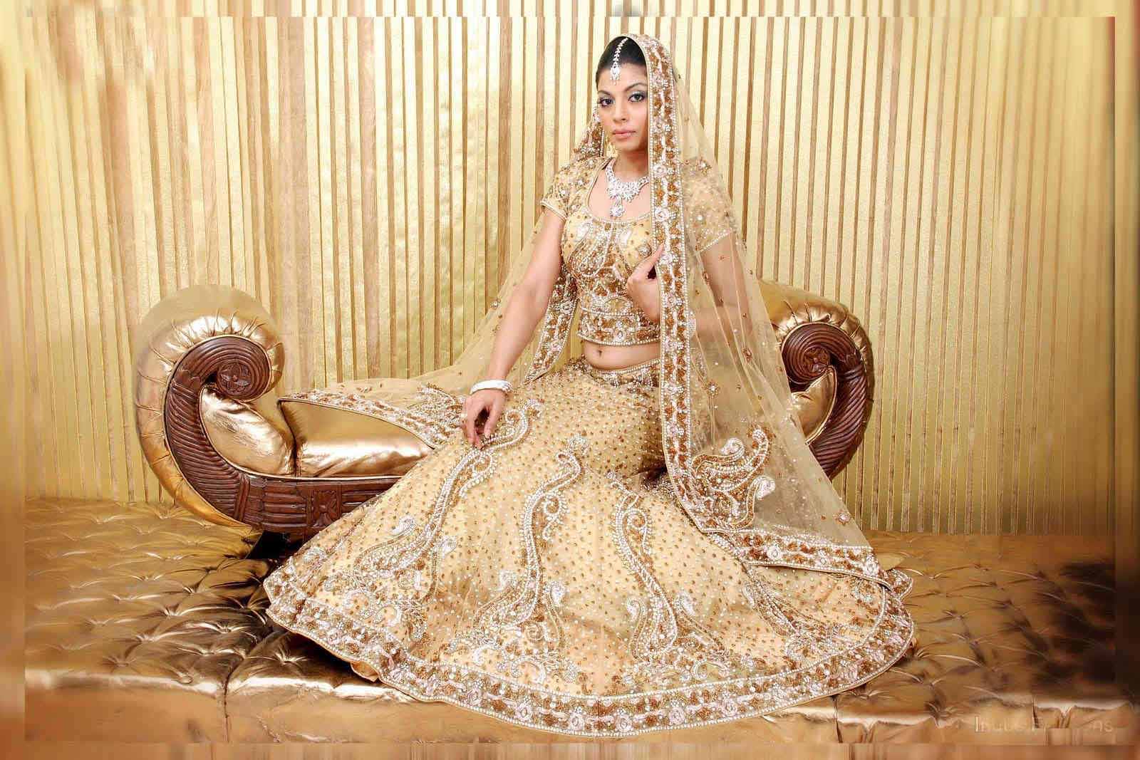 1600x1067 Golden Color Bridal Lehenga