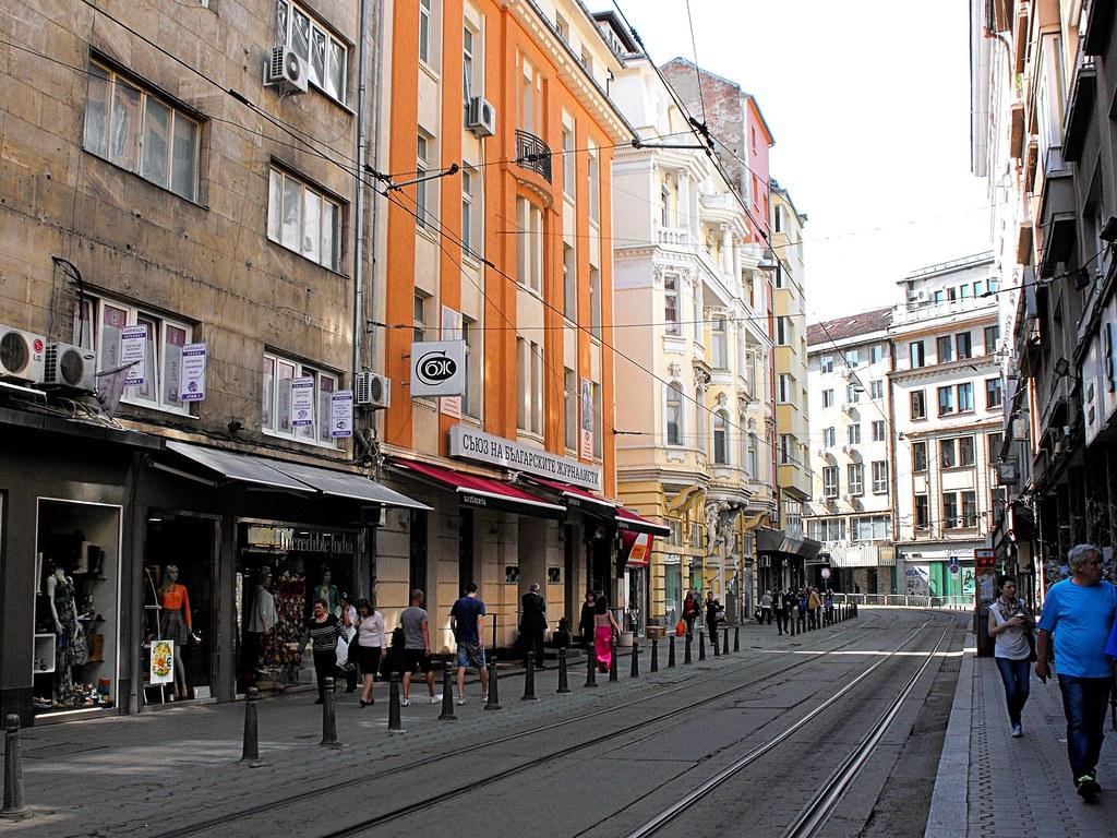 1024x768 Streets of Sofia, Bulgaria Ignatiev Str. София, ул