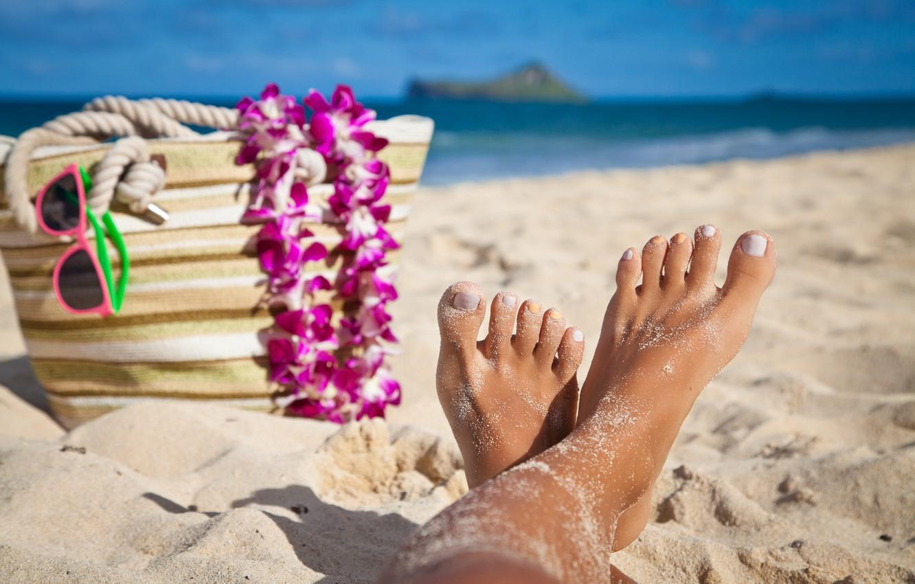 1332x850 Wallpaper beach, sea, hawaii, vacation, fingers image for desktop, section праздники