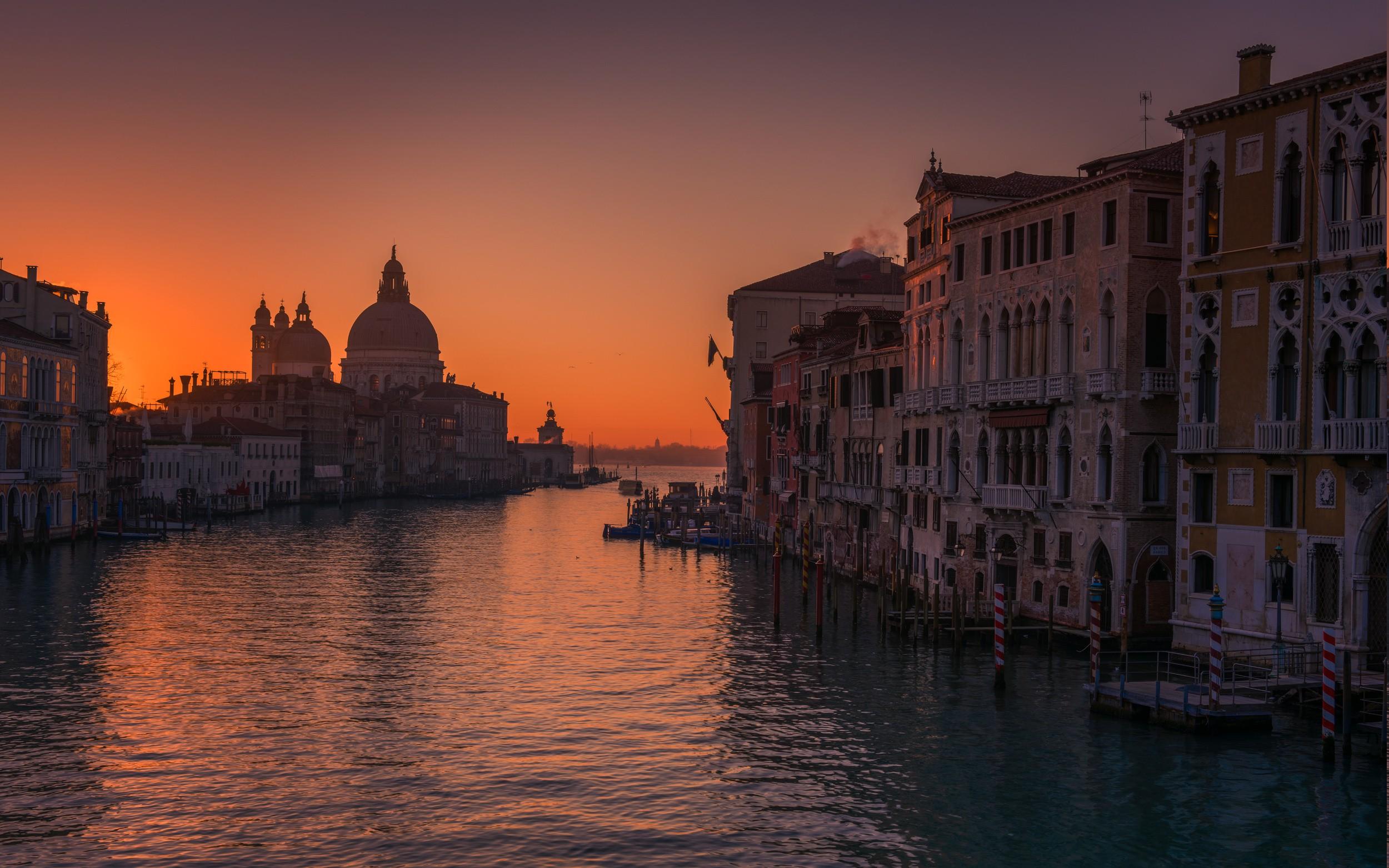 2500x1563 landscape, Venice, Italy, Sunrise, Canal, Sea, Architecture, Building, Water Wallpaper HD / Desktop and Mobile Background