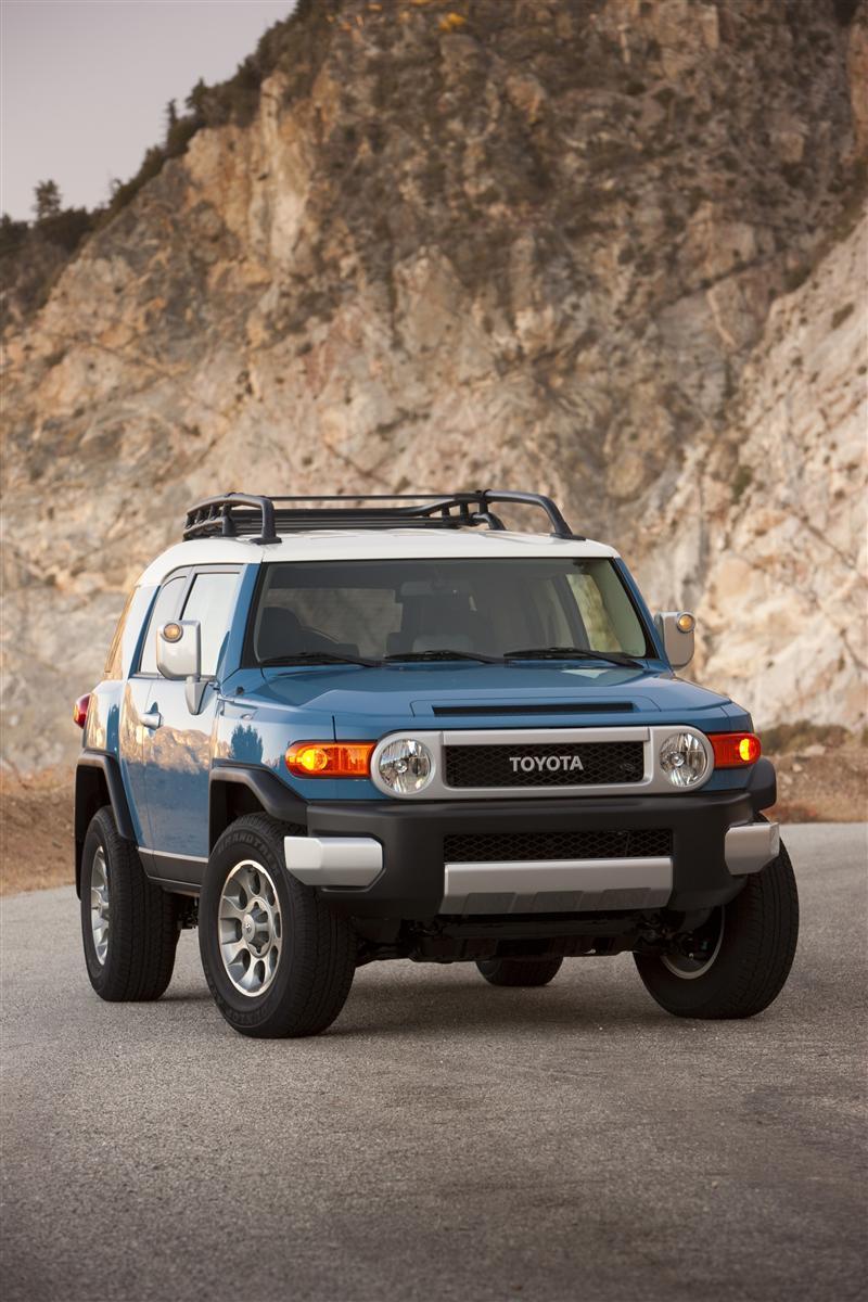 800x1200 Toyota FJ Cruiser Wallpaper and Image Gallery