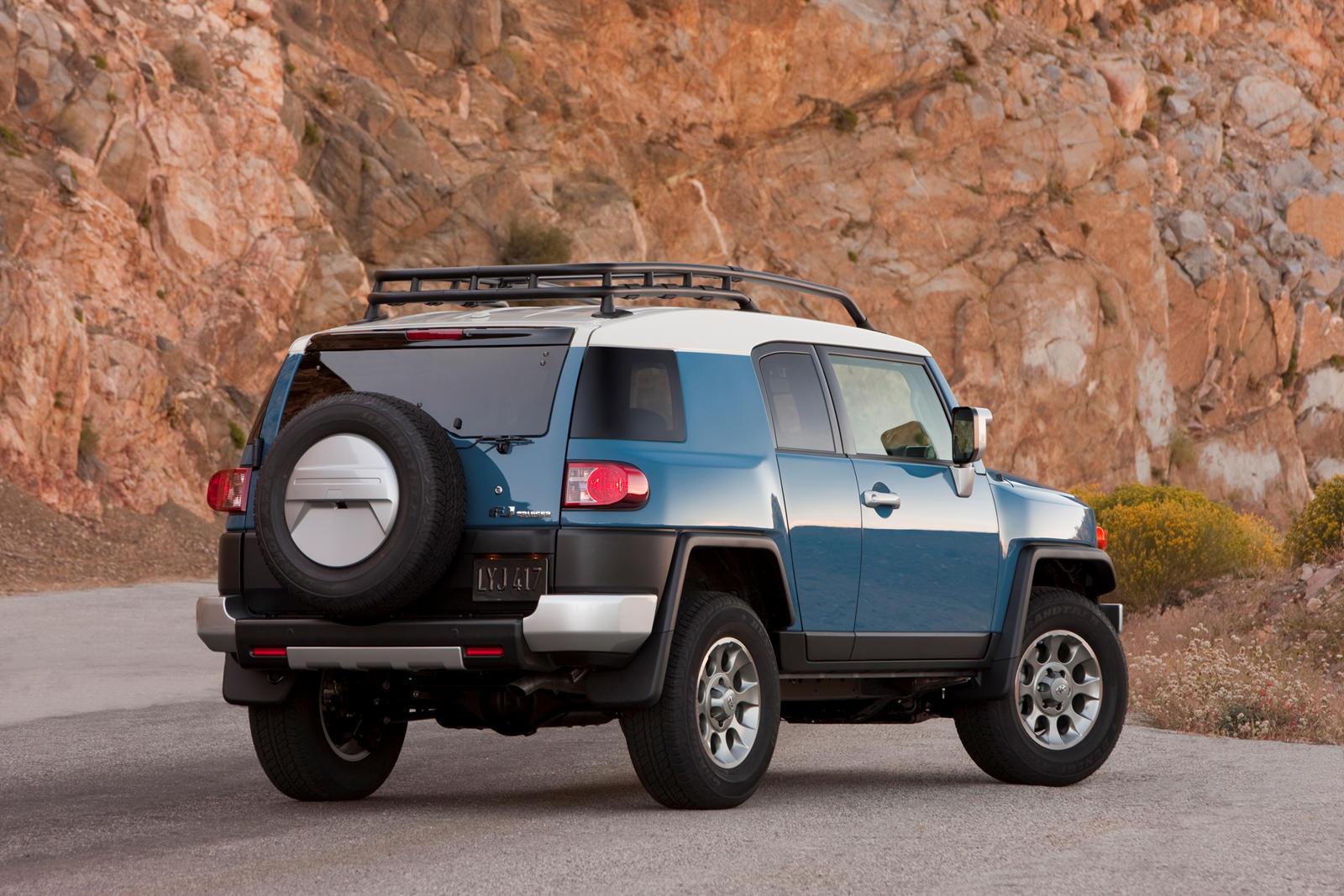 1600x1067 Toyota FJ Cruiser Exterior Photo