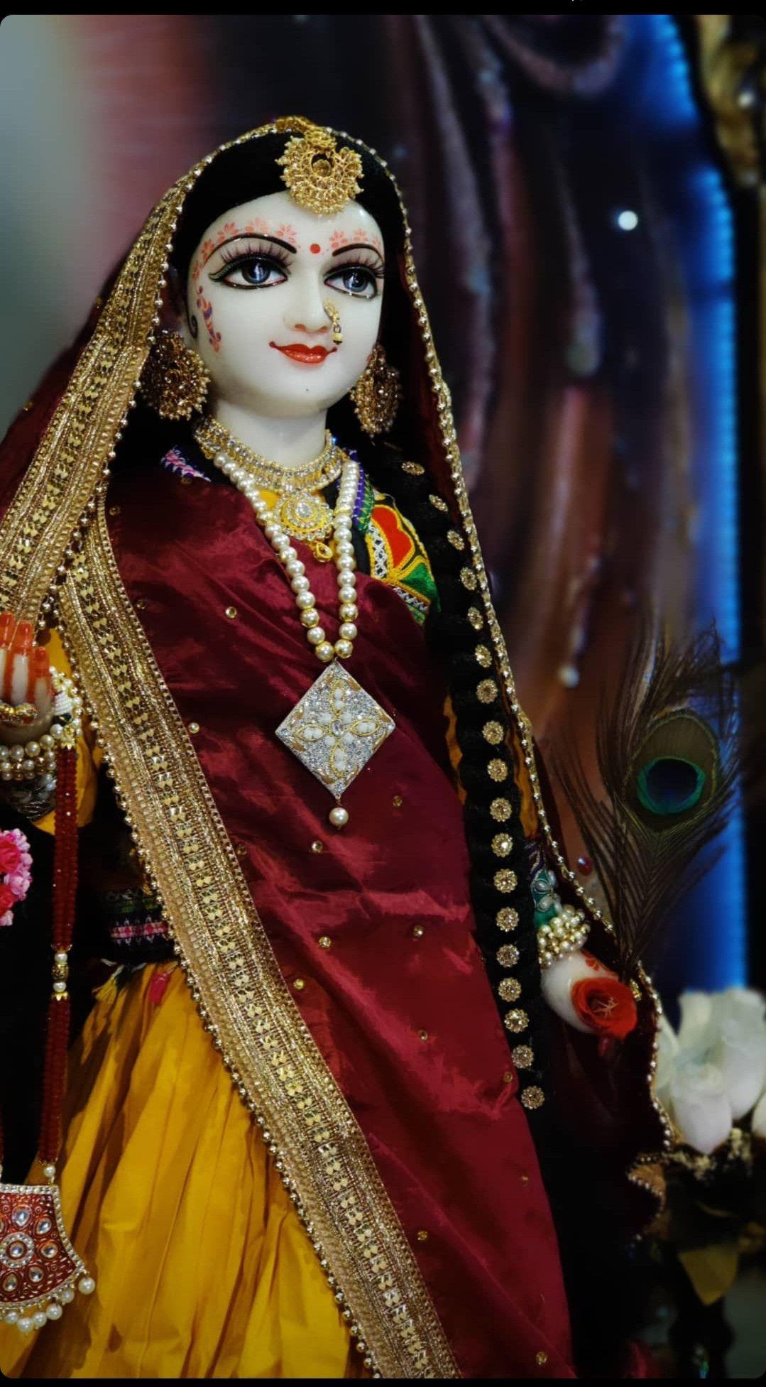 Radha Rani Wallpapers Top Free Radha Rani Backgrounds WallpaperAccess