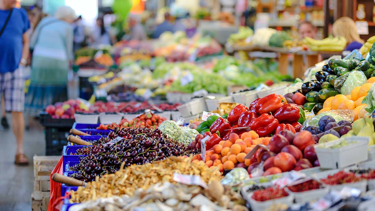 1305x734 Tips for Selling at a Farmers Market