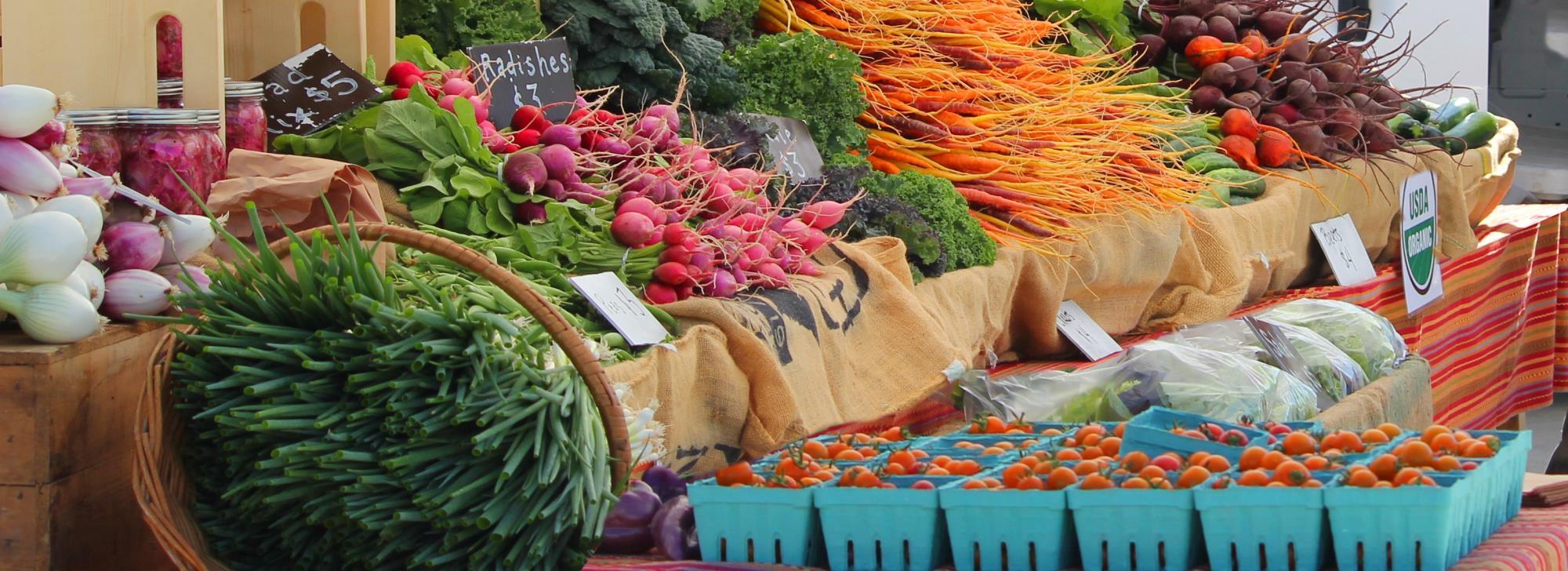 2000x728 Farmers Market. City of Oak Creek