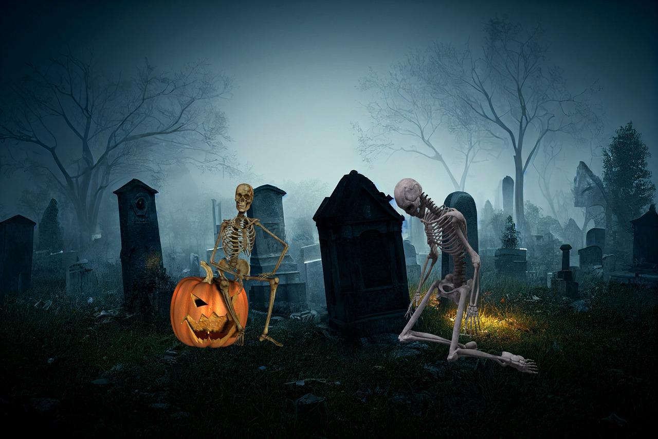 Spooky Graveyard Wallpapers Top Free Spooky Graveyard Backgrounds