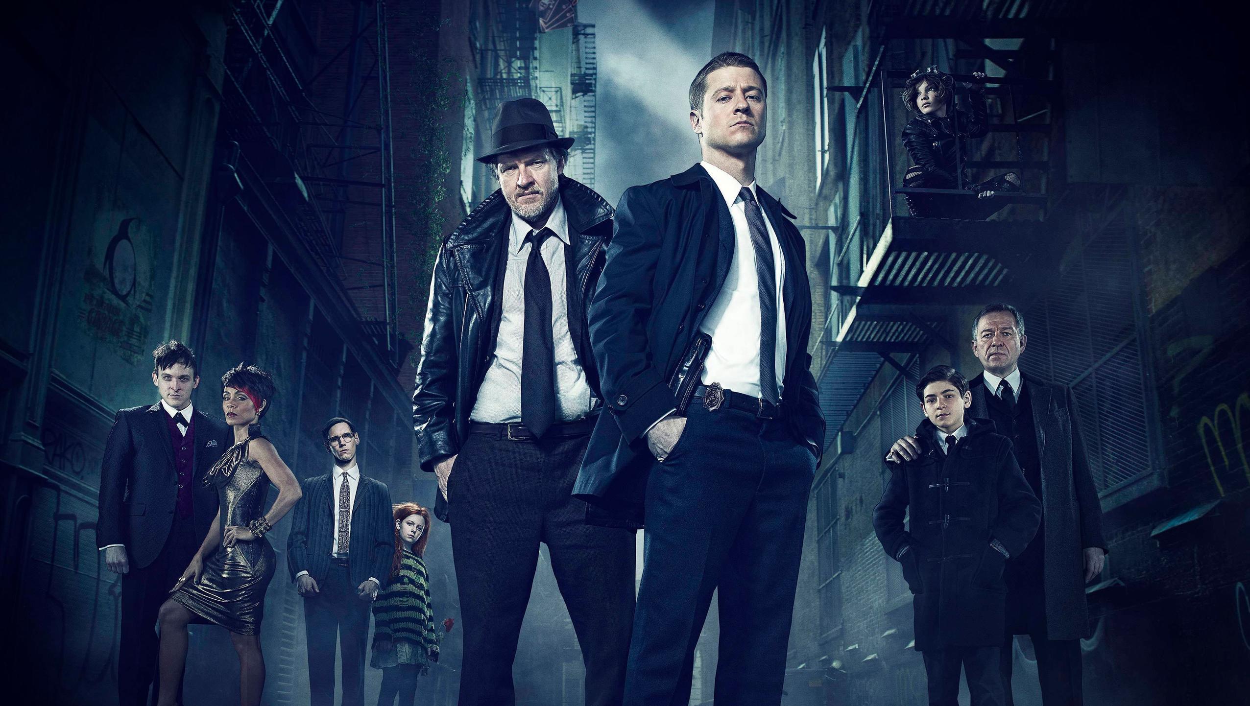 2552x1442 Gotham Desktop Wallpaper