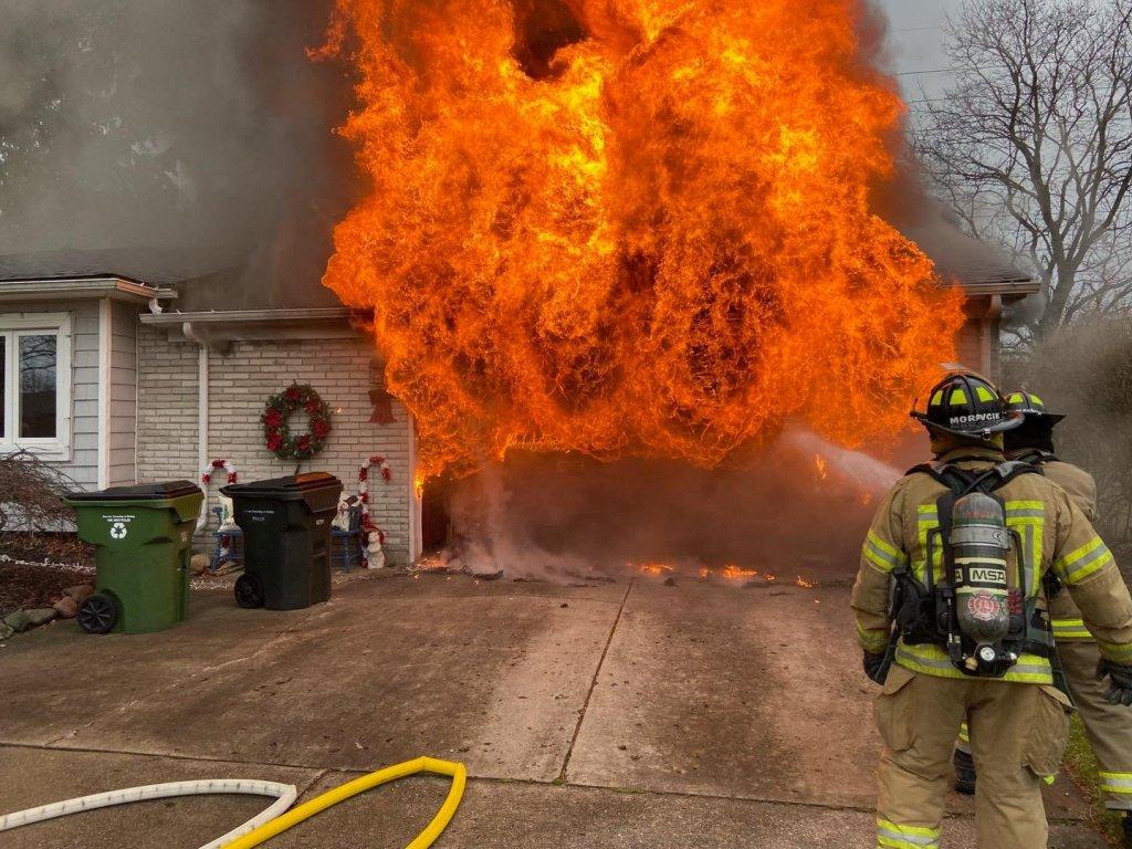 1024x768 Firefighters scramble to extinguish blazes at three residences in Macomb County