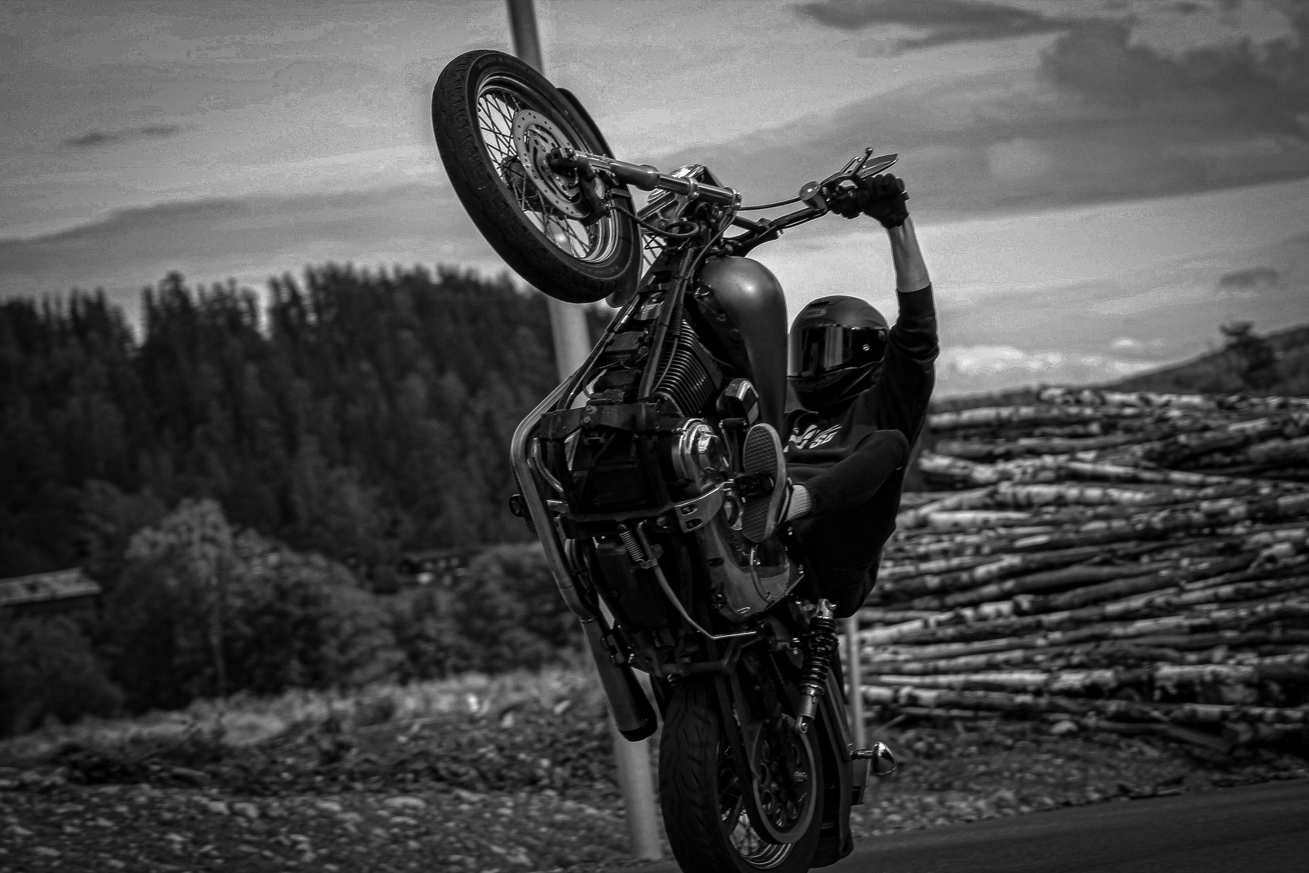 Harley Wheelie Wallpapers Top Free Harley Wheelie Backgrounds