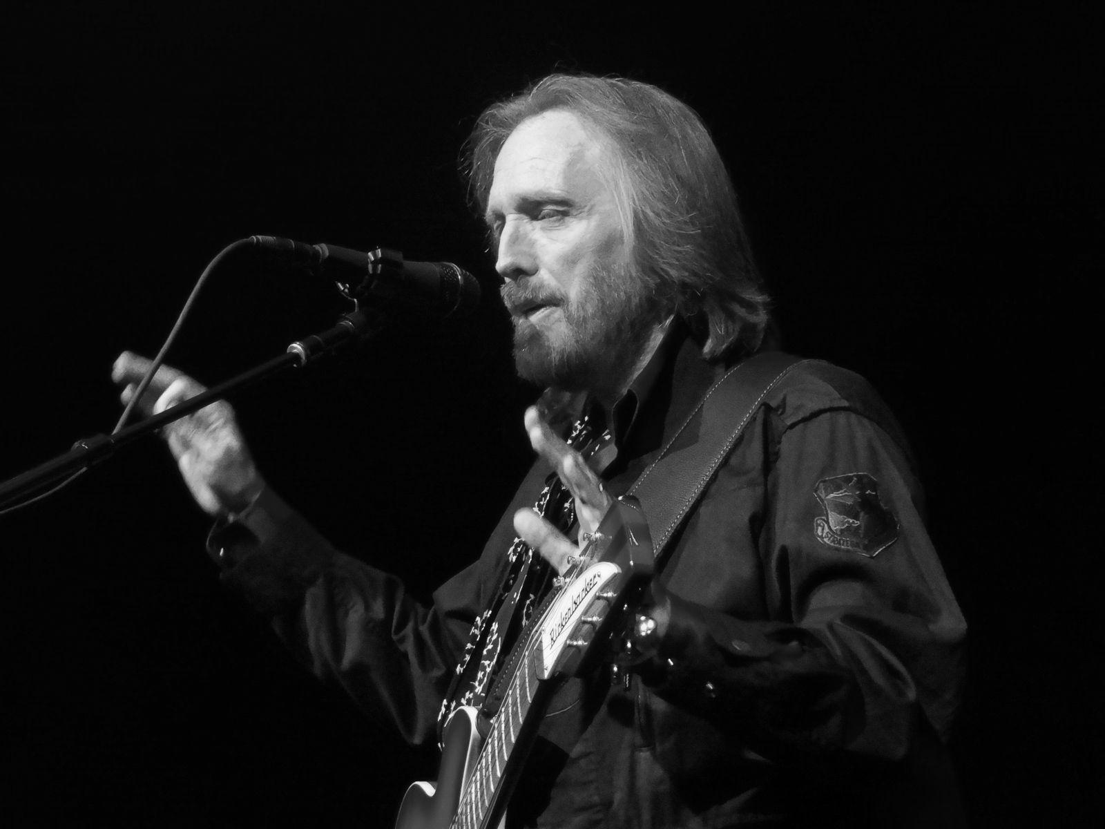 Tom Petty iPhone Wallpapers - Top Free Tom Petty iPhone Backgrounds