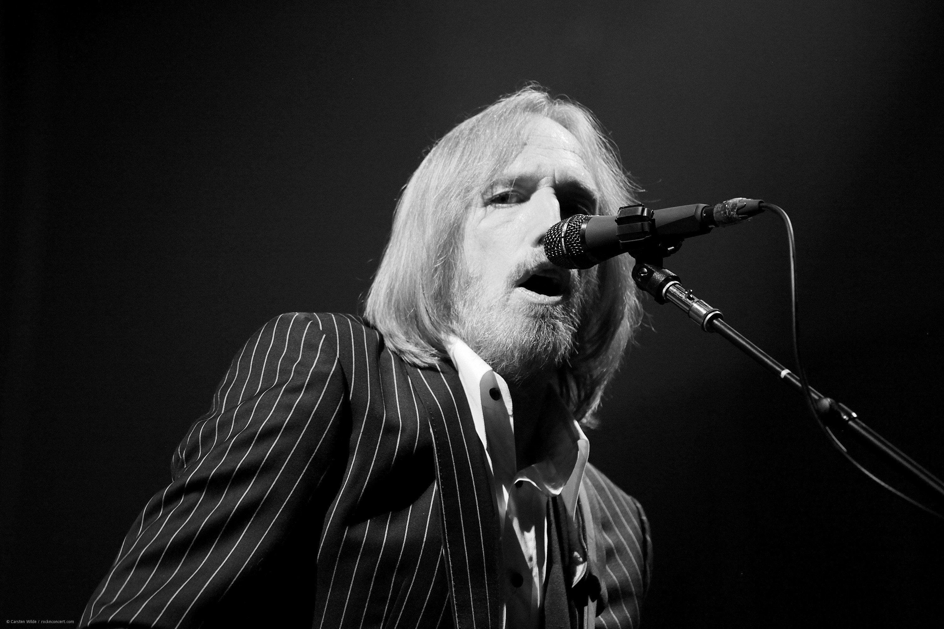 Tom Petty iPhone Wallpapers - Top Free Tom Petty iPhone Backgrounds