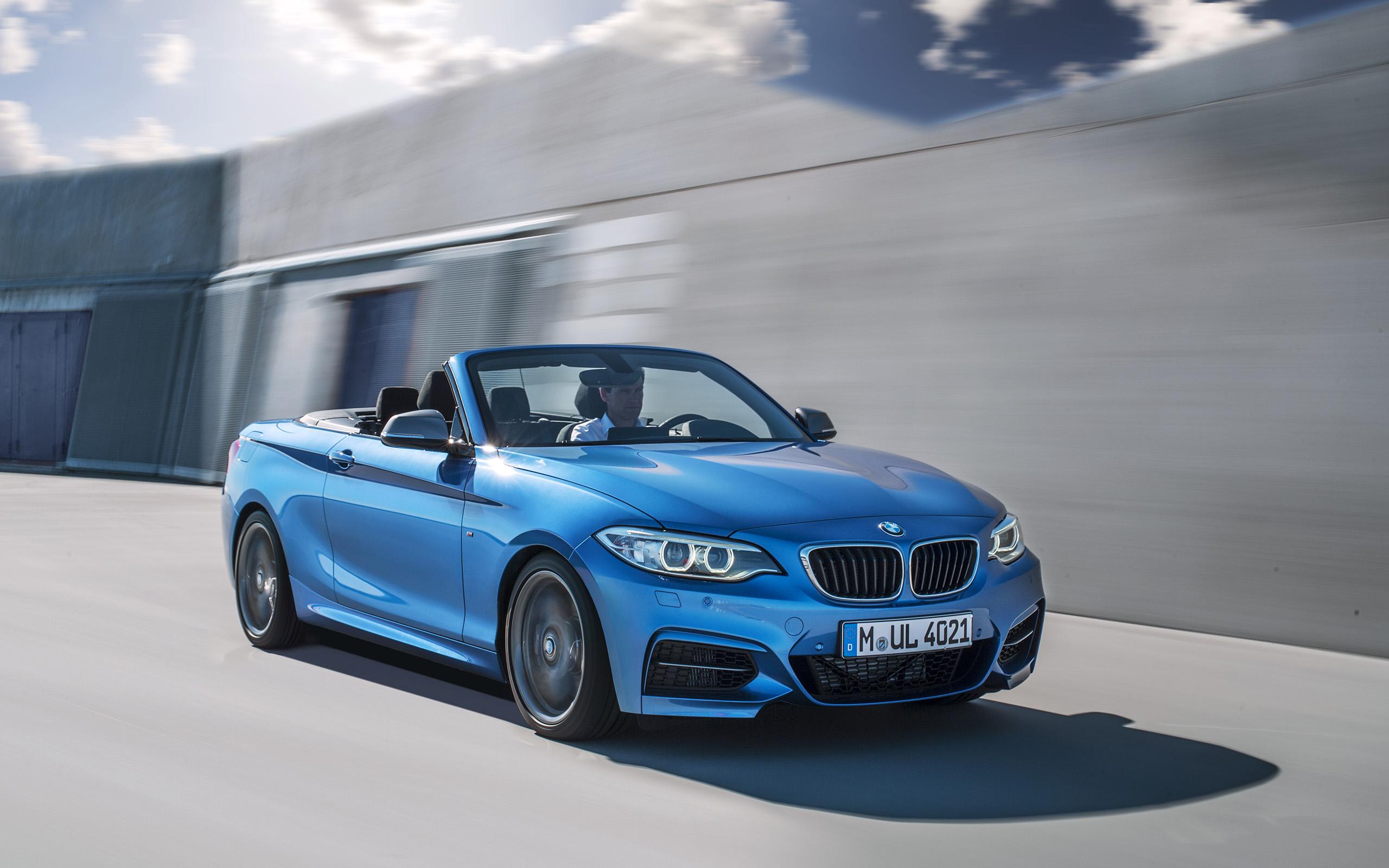 2560x1600 BMW M235i Convertible Wallpaper
