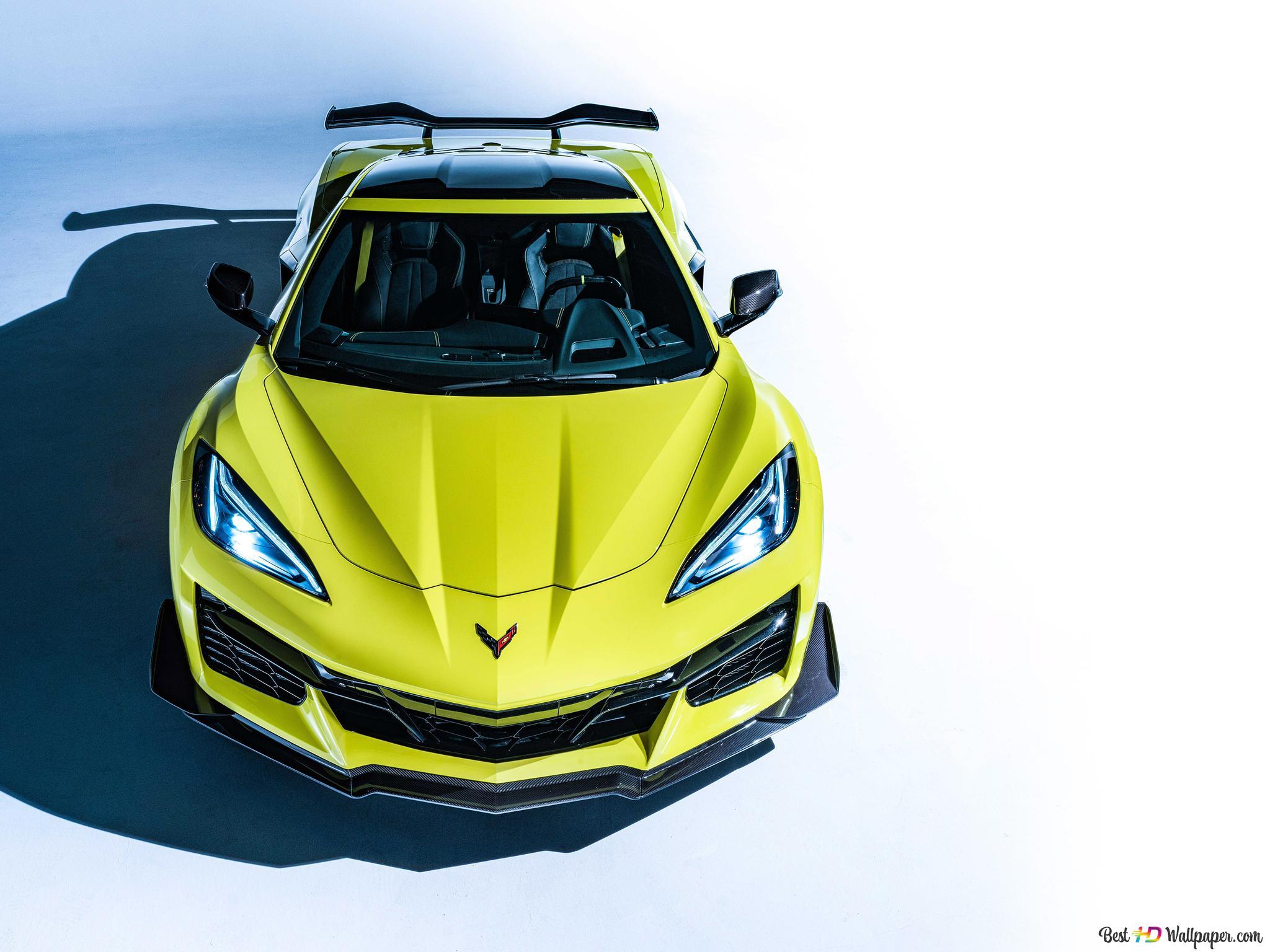 2048x1536 Chevrolet Corvette Z06 2023 yellow front view 4K wallpaper download