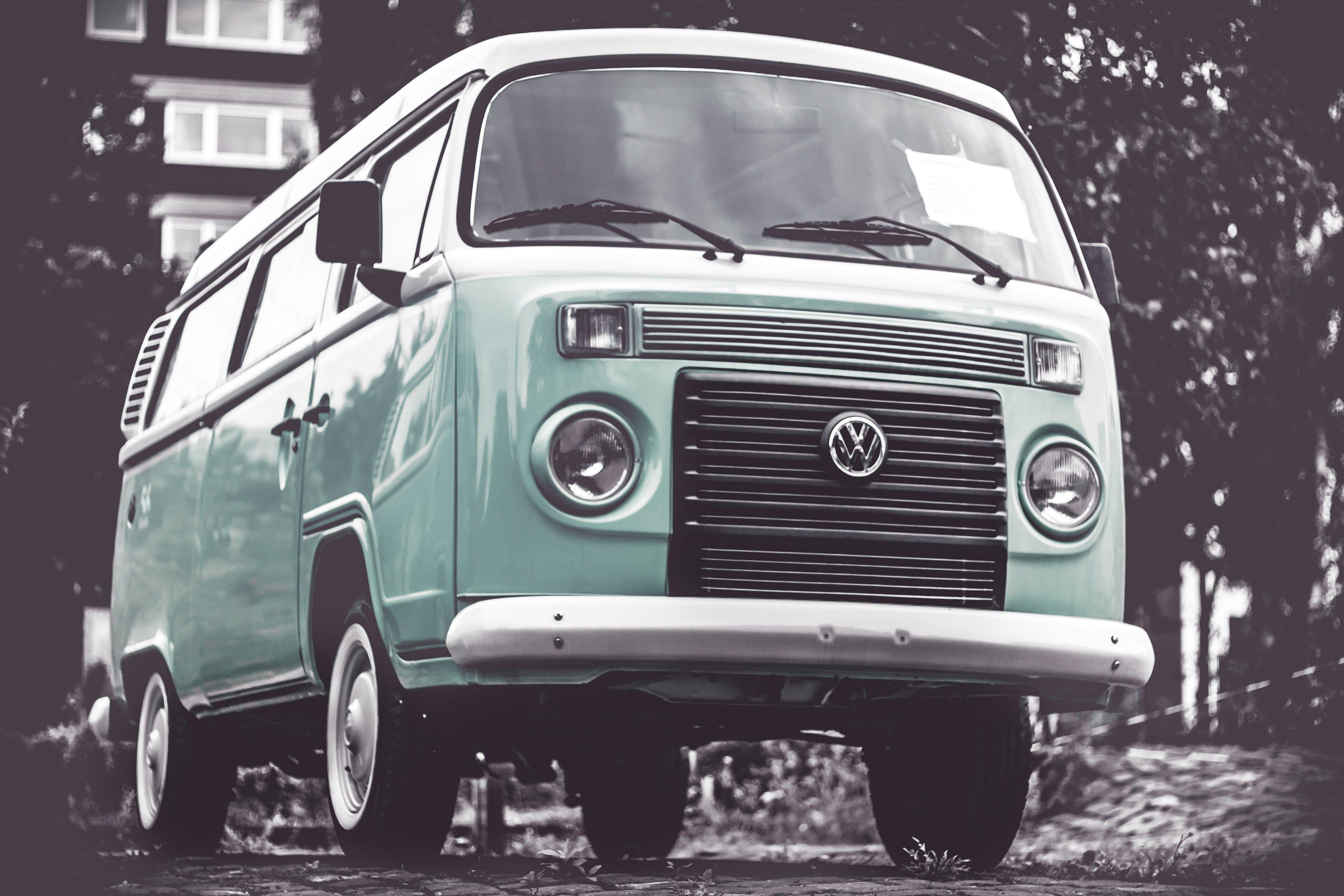 3840x2560 vintage teal volkswagen with a monochromatic background vintage teal