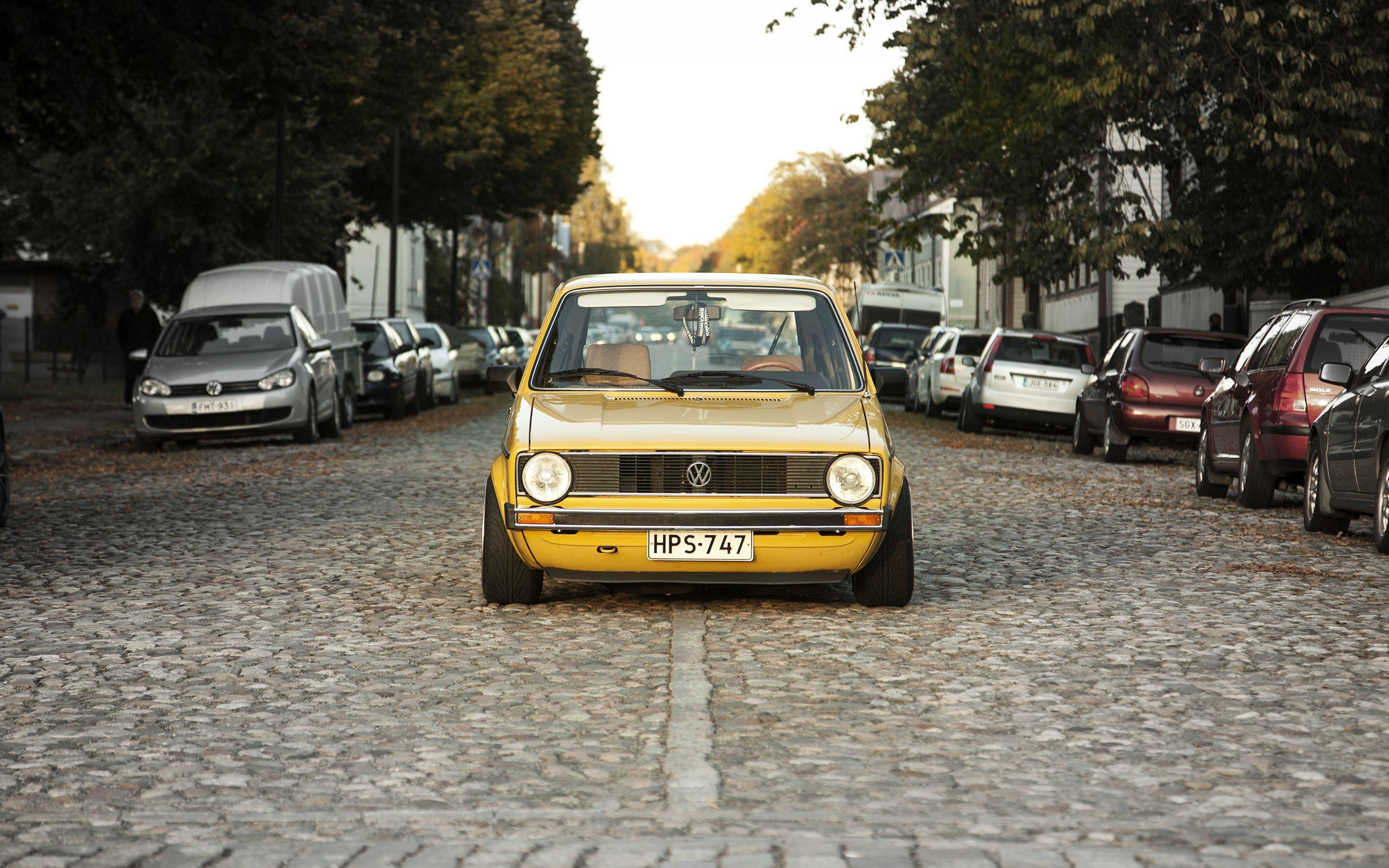3840x2400 Vw Golf Wallpaper