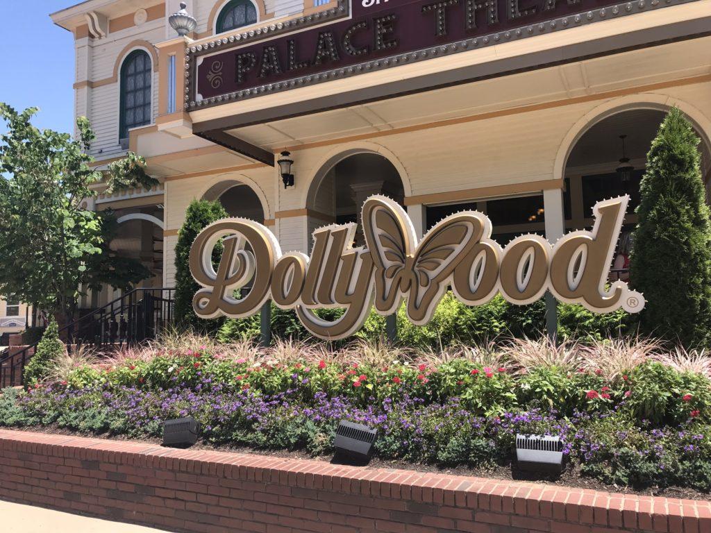1024x768 Dollywood Food Experience. Food Diary of a City Girl