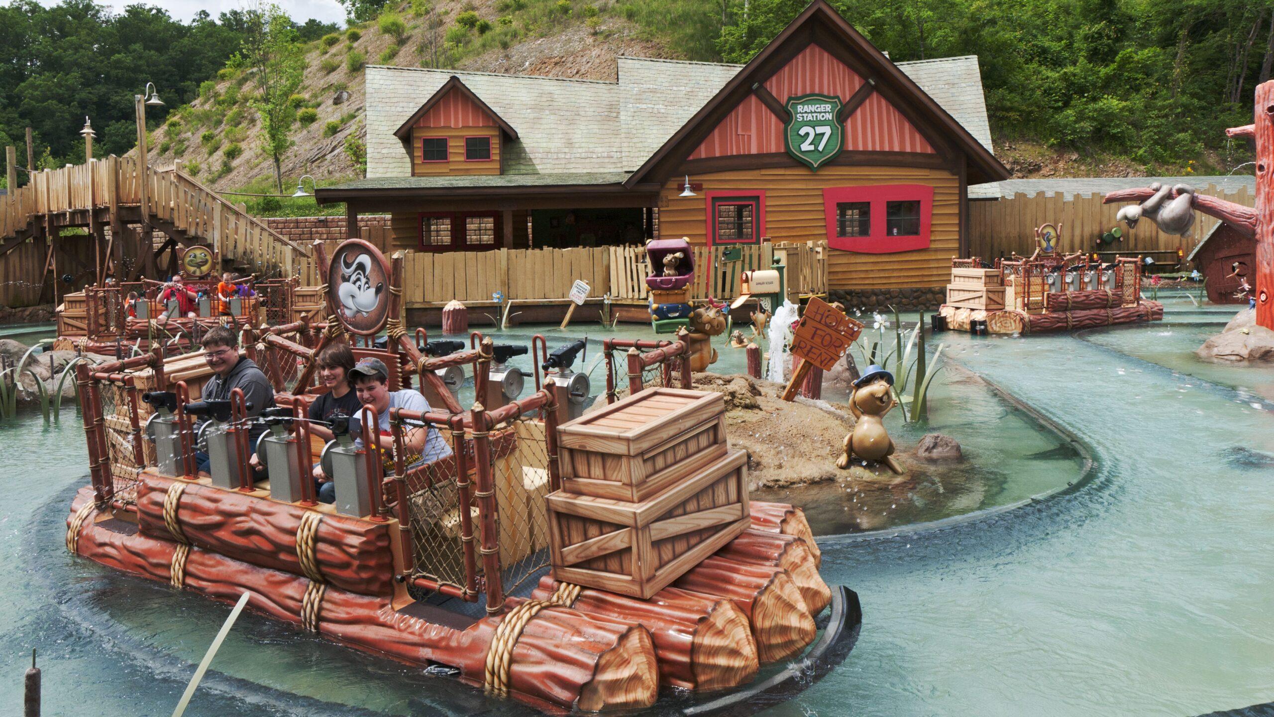 2560x1440 Visiting Dollywood Theme Park? Here's How to Plan an Unforgettable Visit Vacation Travel Guide