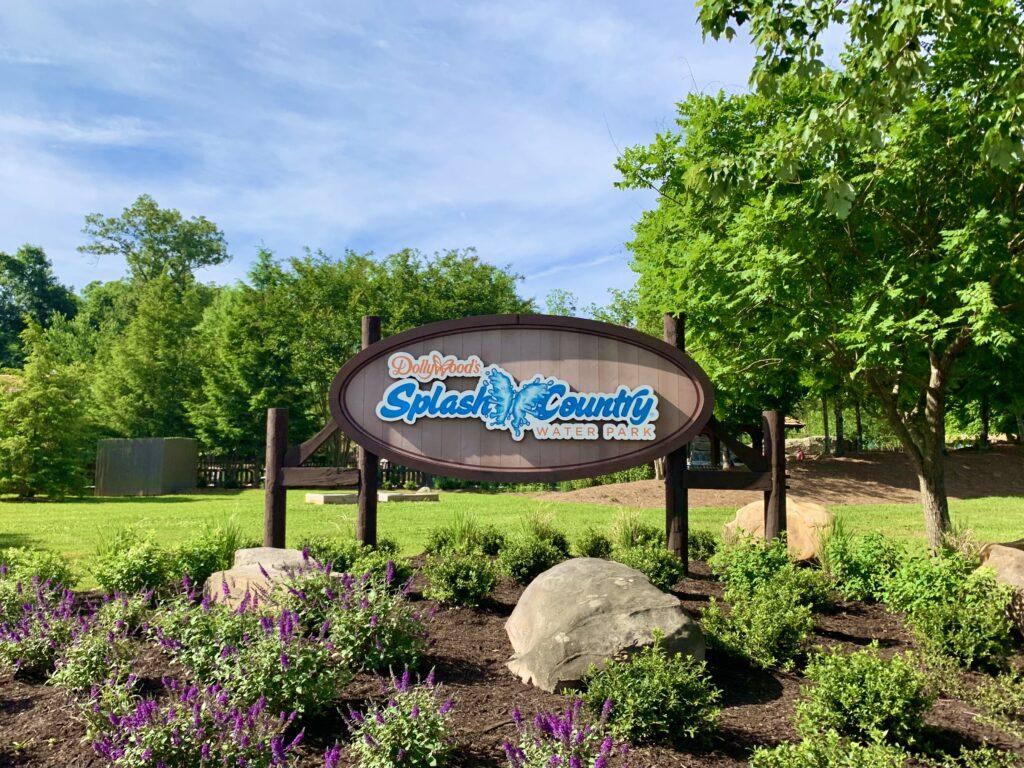 1024x768 Dollywood Splash Country Forge, TN There Done That with Kids