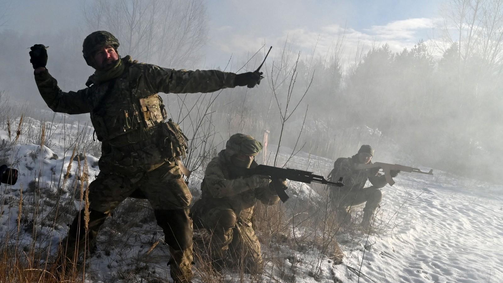 1600x900 No One in Kyiv Knows Whether Russia Is Bluffing