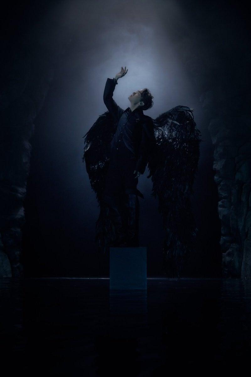 800x1199 BTS flaunt black wings for latest 'Map Of The Soul: 7' concept photo