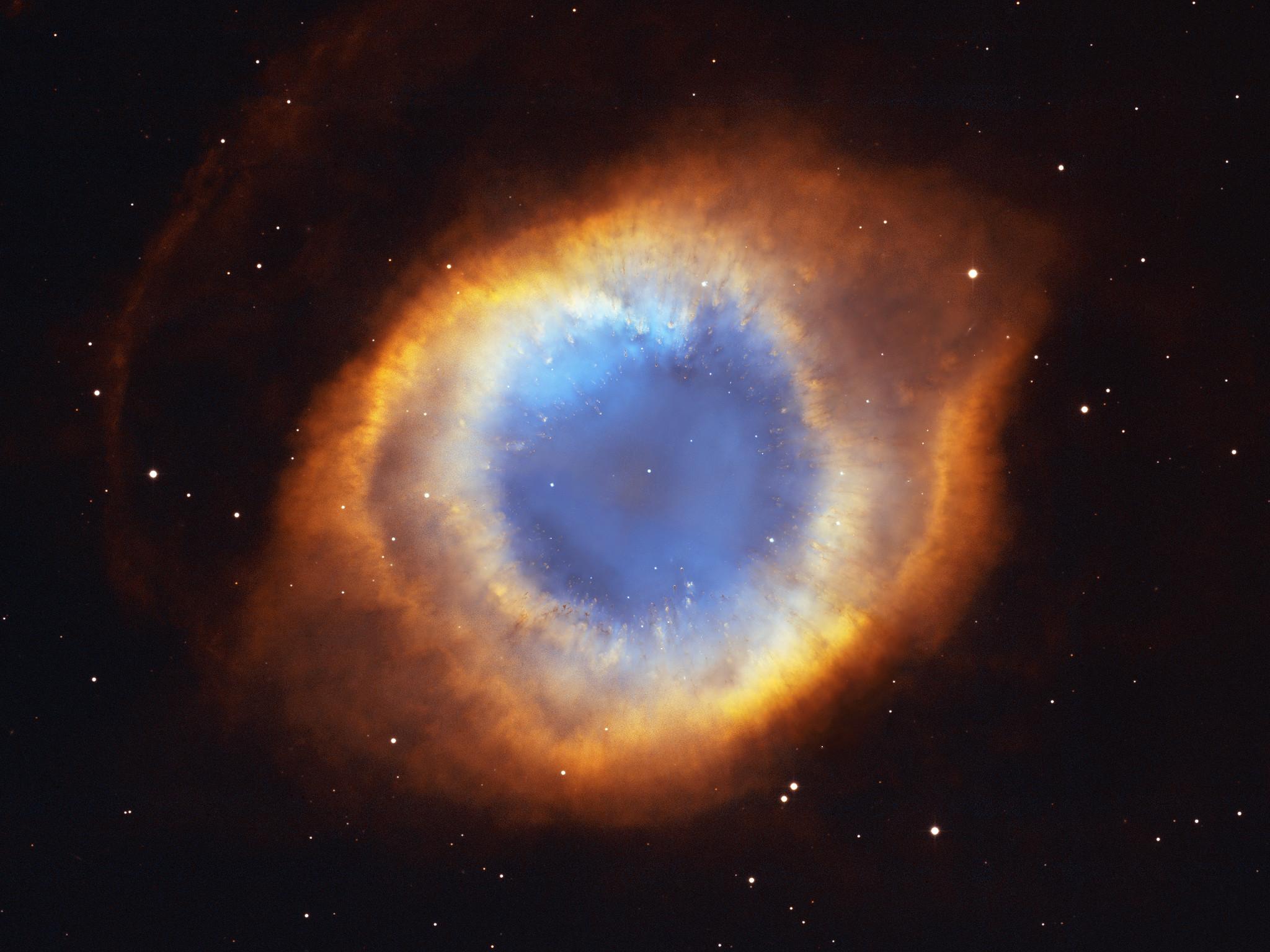 2048x1536 Iridescent Glory Of Nearby Planetary Nebula Showcased On Astronomy Day