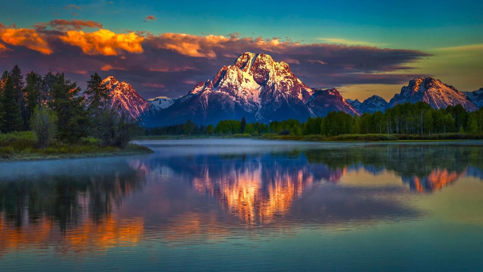 1600x900 Dramatic Mountain Reflection over Lake 1600x900 Resolution Wallpaper, HD Nature 4K Wallpaper, Image, Photo and Background