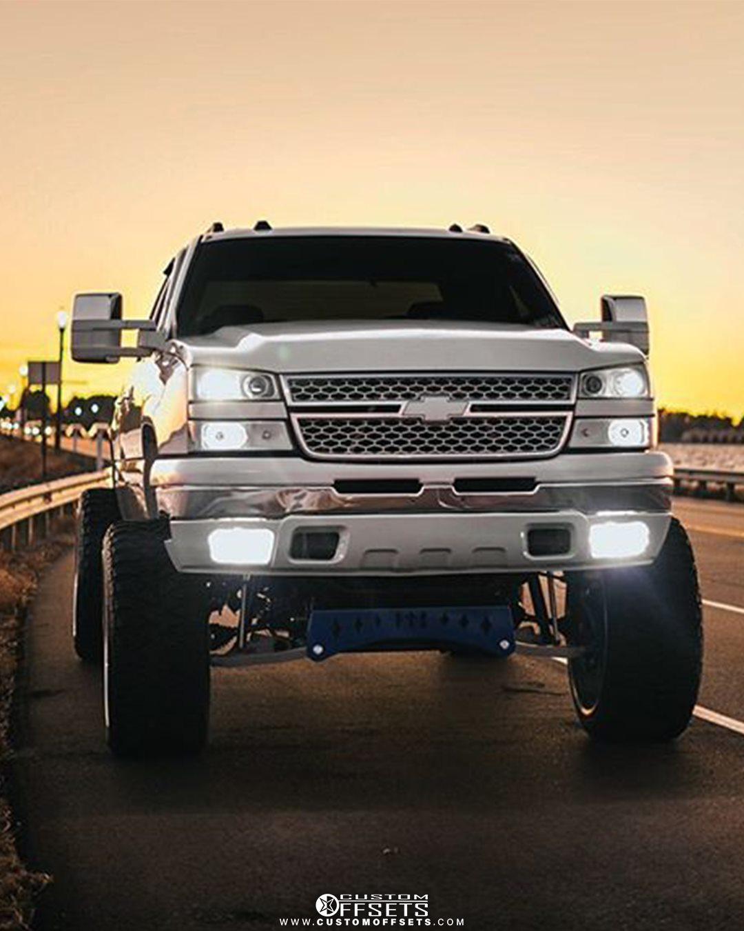 1080x1350 Chevy Duramax Wallpaper