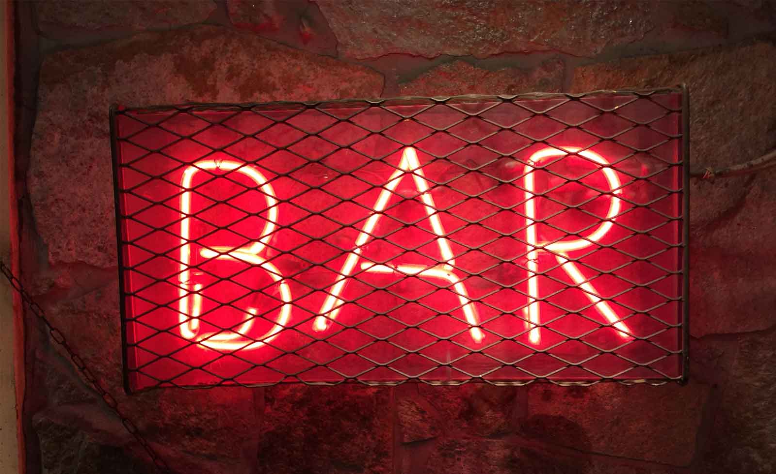 1600x978 WALL MURAL PHOTO WALLPAPER XXL Bar Neon Light Sign Grid Grille JD