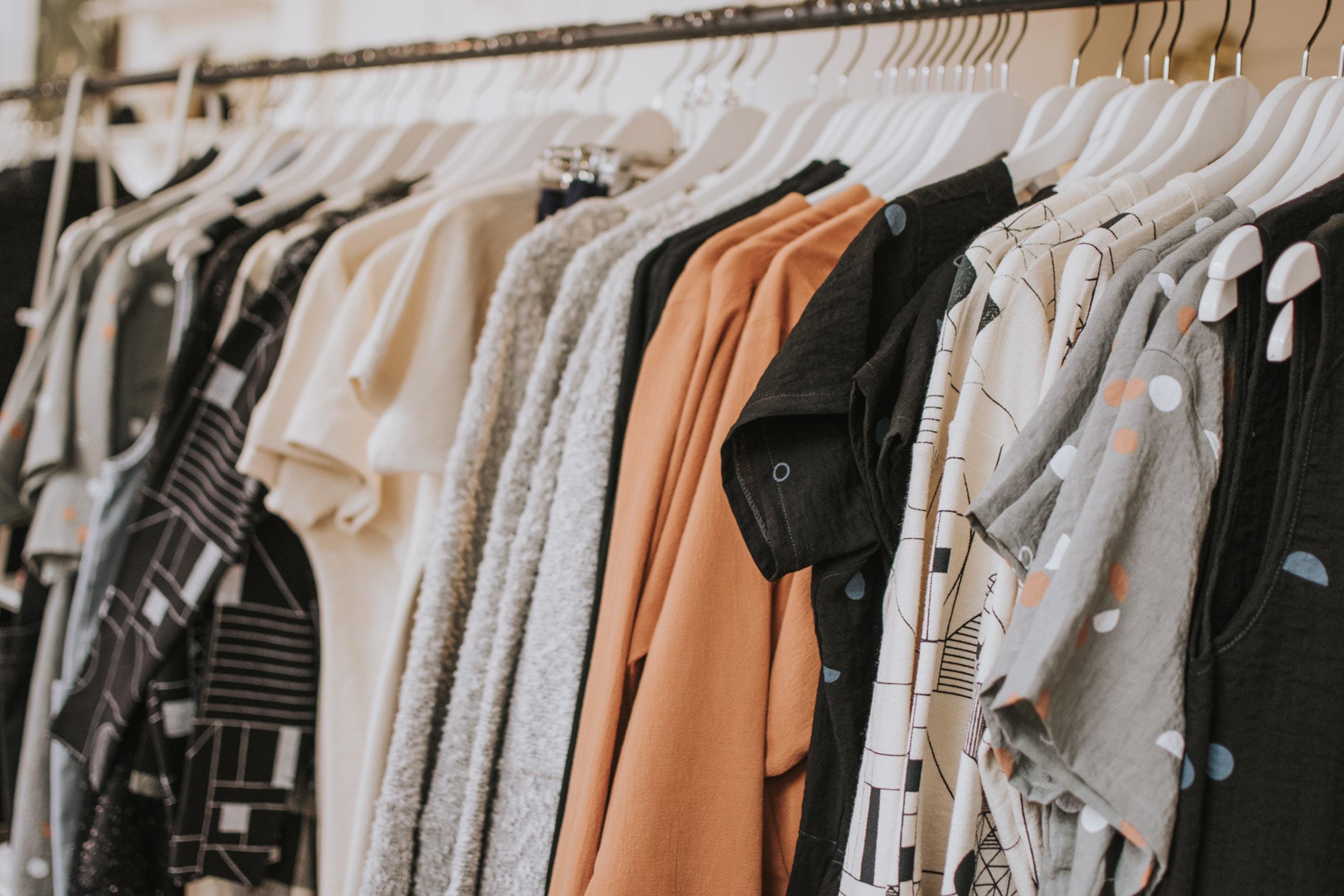 2738x1826 2738x1826 boutique, rail, clothing rack, clothe, store, Public domain image, shop, hanger, fashion, clothing Gallery HD Wallpaper