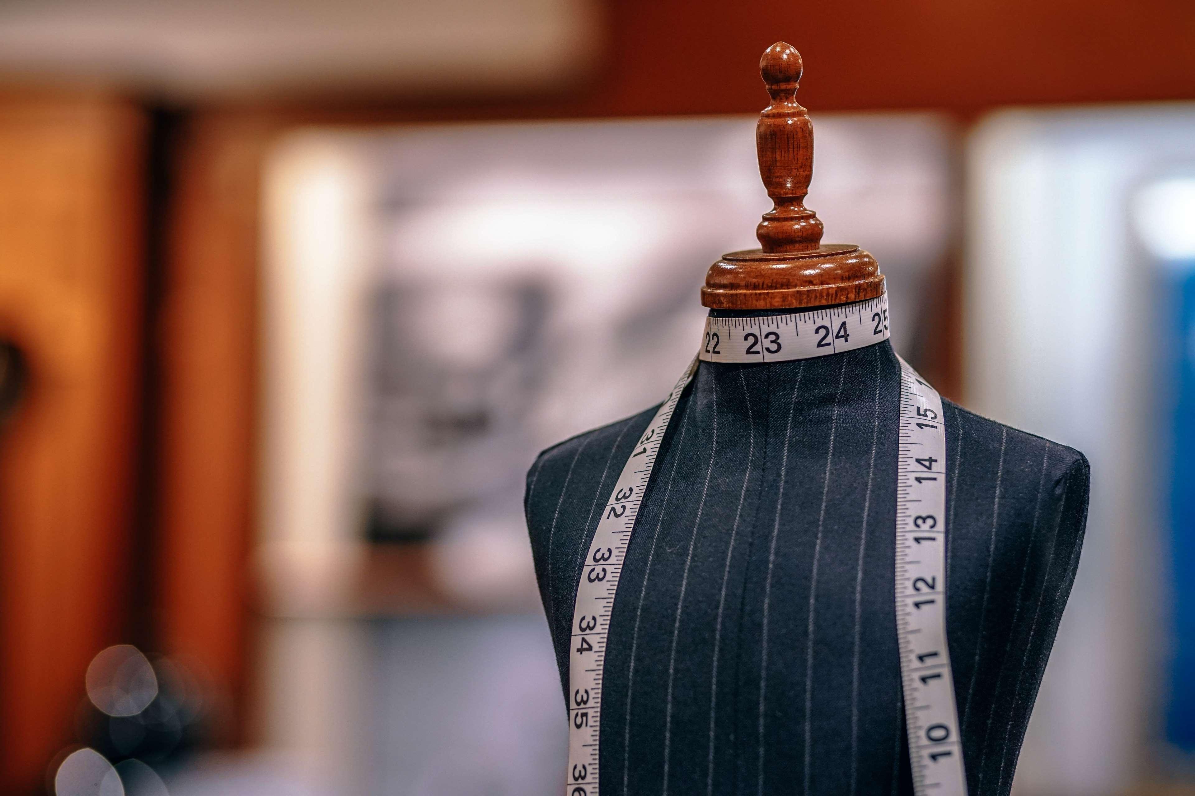 3840x2560 background, banking, blur, cloth, clothing, craft, craftsmanship, designer, dress, fabric, fashion, formal, indoors, measurement, shop, wood, workshop 4k Gallery HD Wallpaper