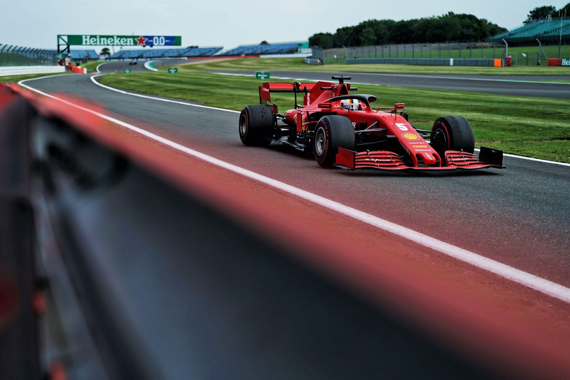 2000x1333 Formula race tracks, formula cars, Sebastian Vettel, Ferrari F HD Wallpaper