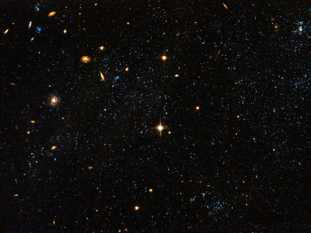 1280x958 Hubble Space Telescope Visible Light Image Blue Blobs