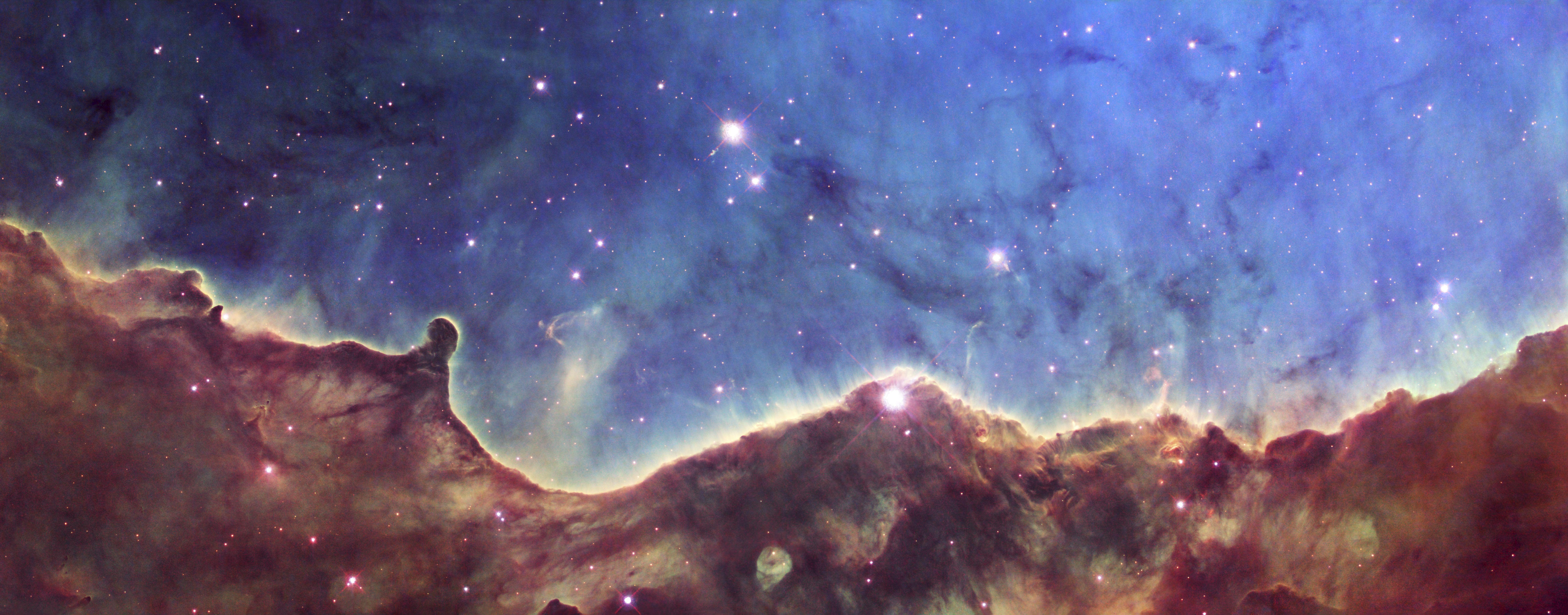 7757x3041 Space
