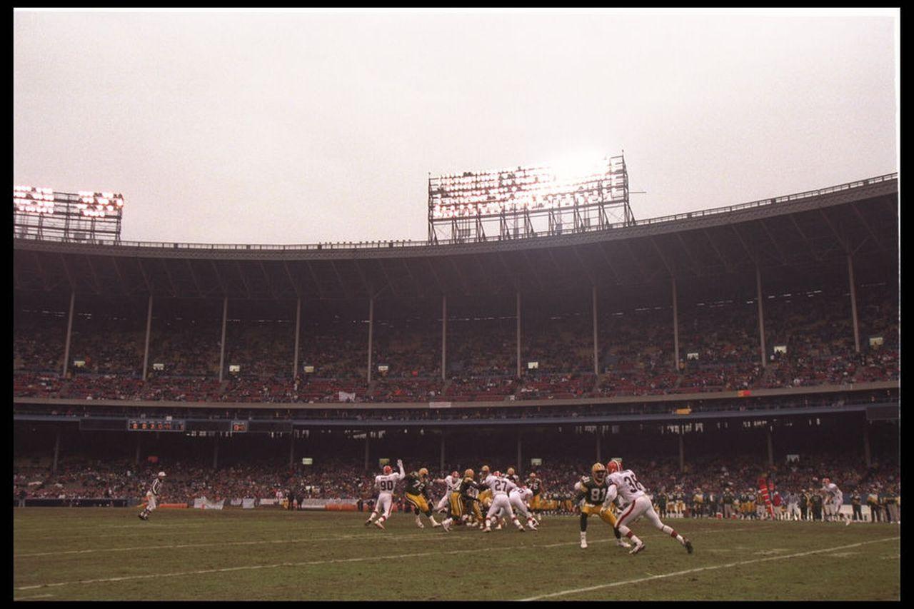 1280x853 old photo of Cleveland Municipal Stadium that will make you feel nostalgic