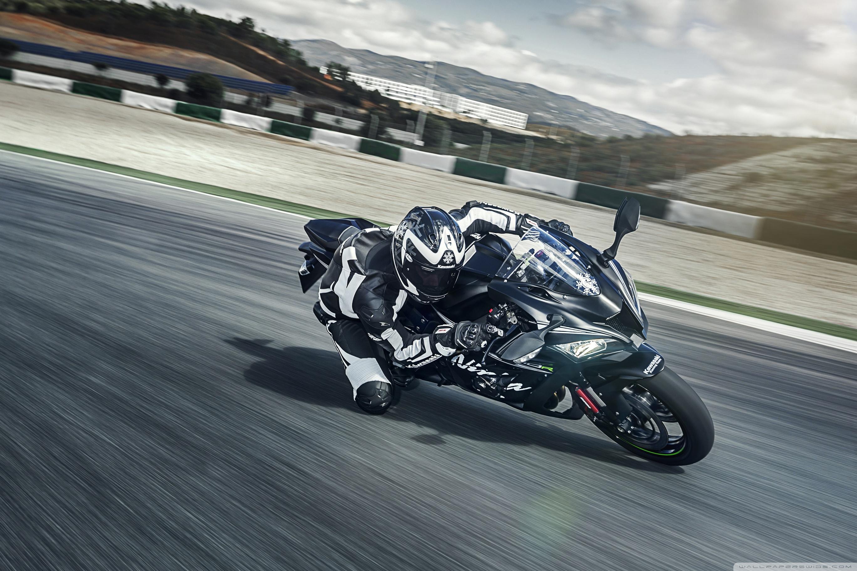 2736x1824 Kawasaki Ninja ZX 10R Bike Ultra HD Desktop Background Wallpaper for : Widescreen & UltraWide Desktop & Laptop : Multi Display, Dual & Triple Monitor : Tablet