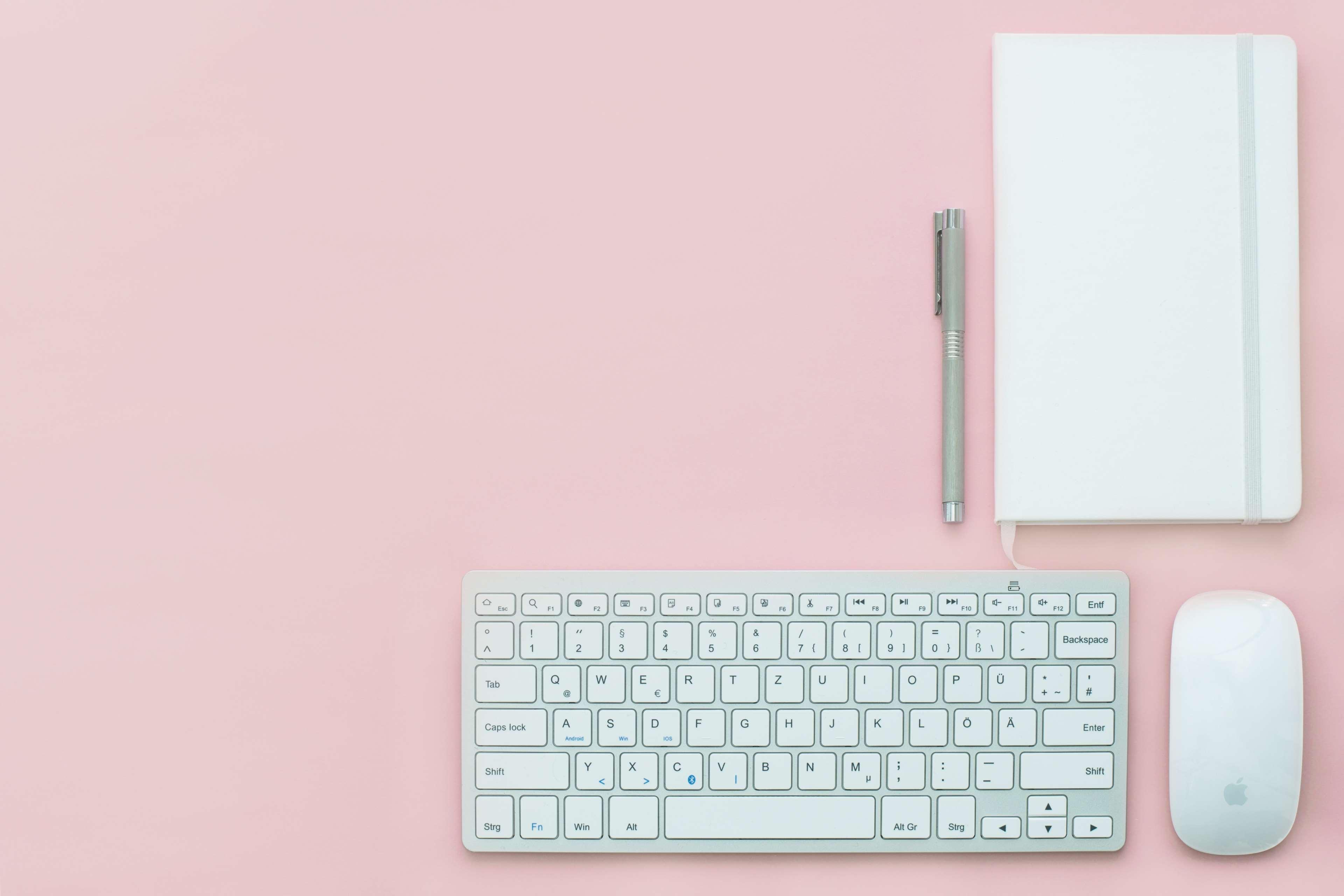 3840x2560 Full HD home office wallpaper