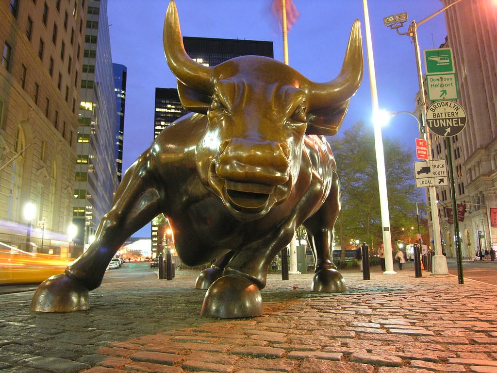 1024x768 Charging Bull
